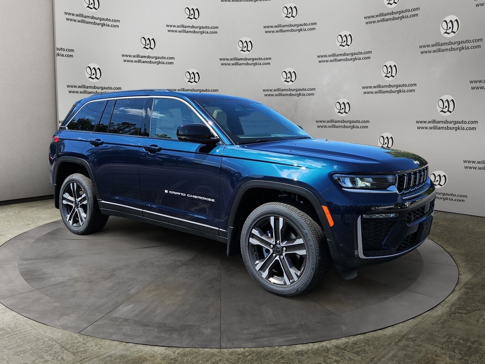 New 2027 Jeep Grand Cherokee Limited - photo - 6