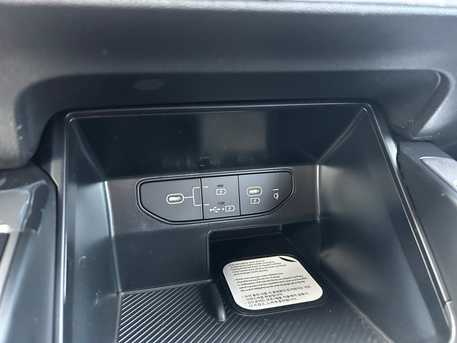 New 2026 Kia Sorento S - photo - 26