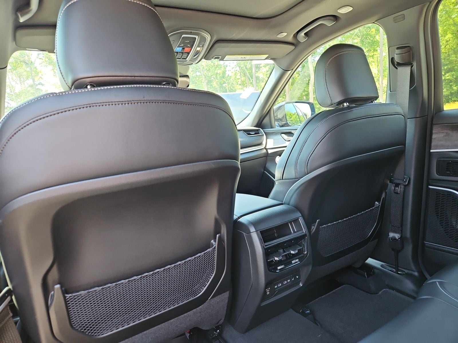 New 2026 Jeep Grand Cherokee Limited - photo - 19