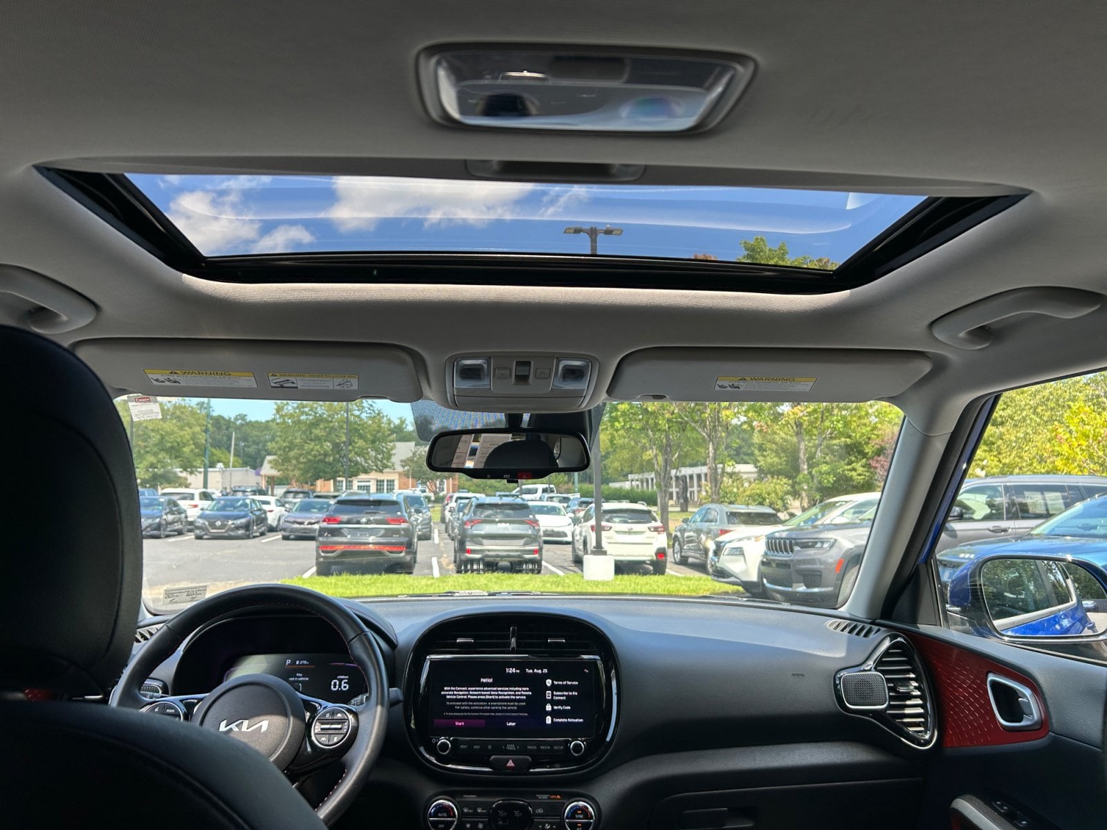 Pre-Owned 2024 Kia Soul GT-Line - photo - 26