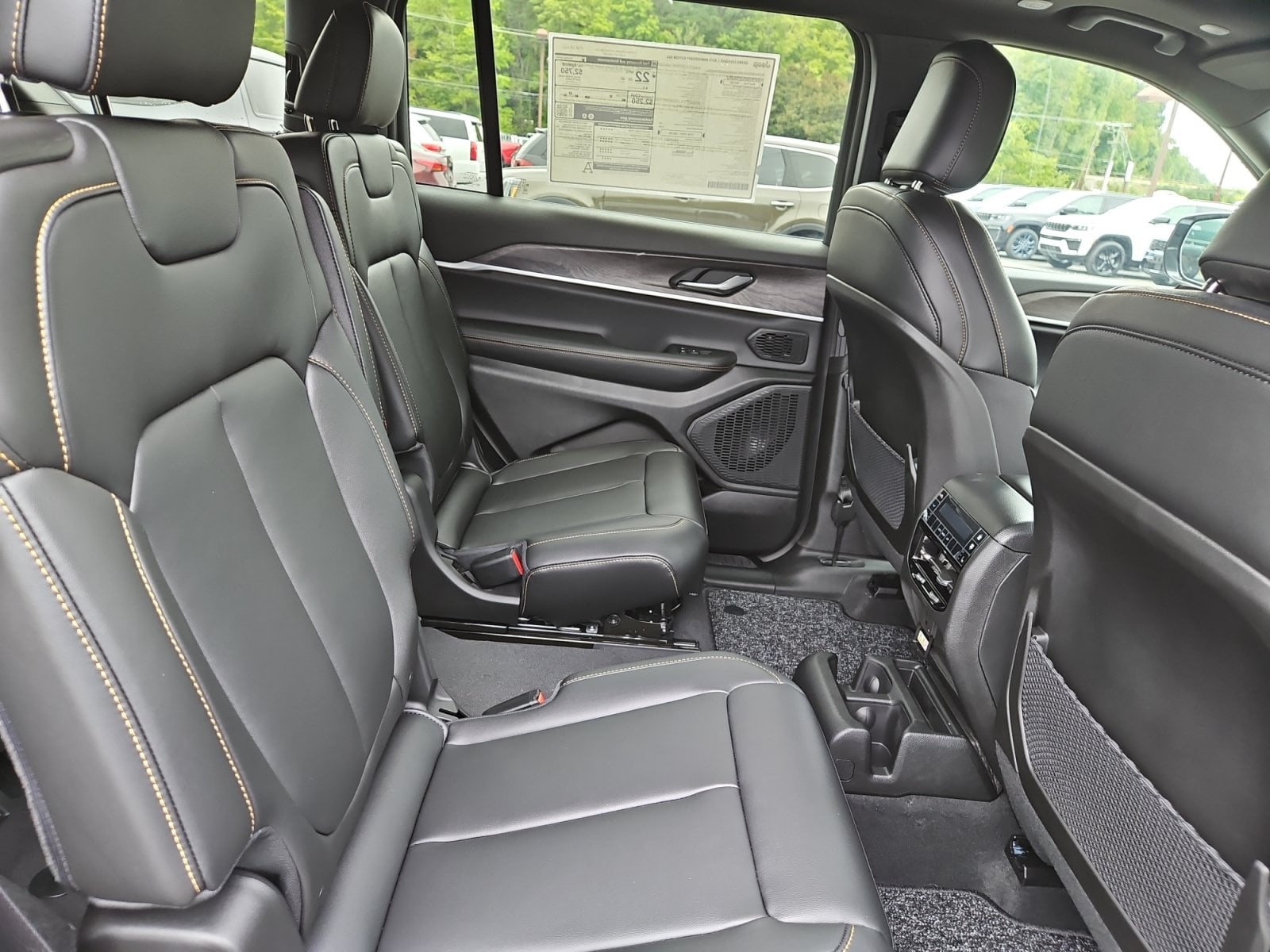 New 2026 Jeep Grand Cherokee L - photo - 16
