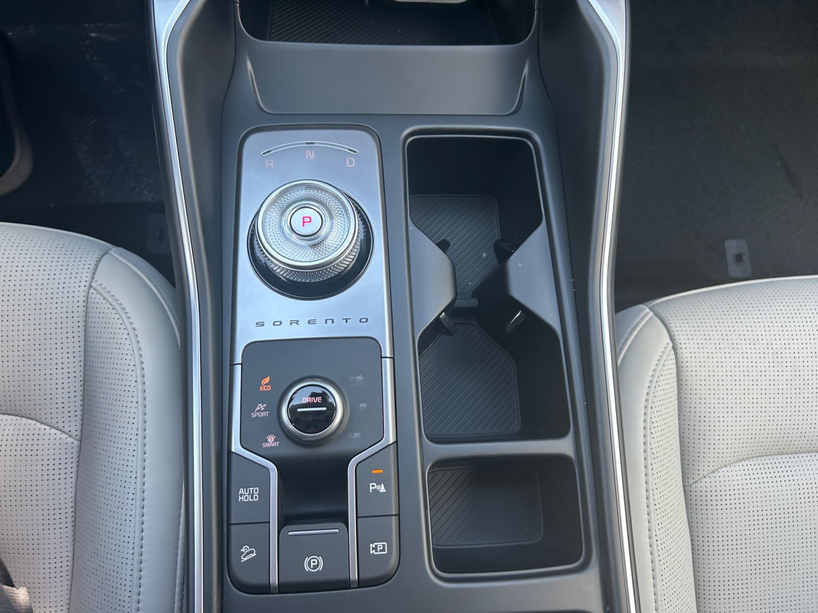 New 2026 Kia Sorento Hybrid EX - photo - 18