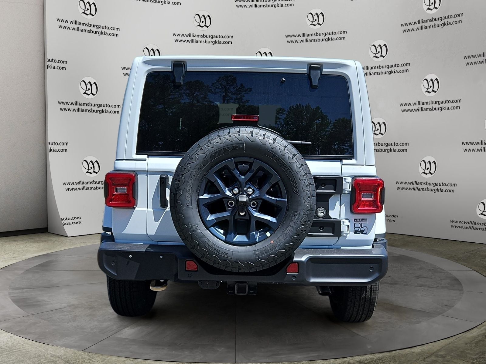 New 2026 Jeep Wrangler 85th Anniversary Edition - photo - 3
