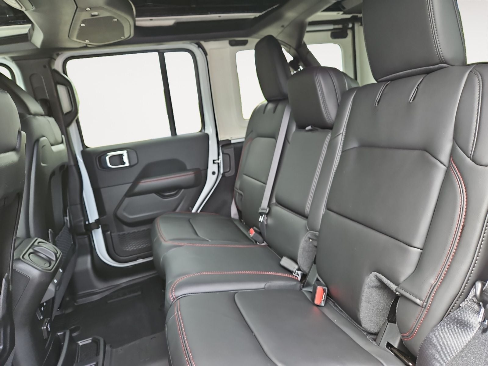 New 2026 Jeep Wrangler Rubicon - photo - 12