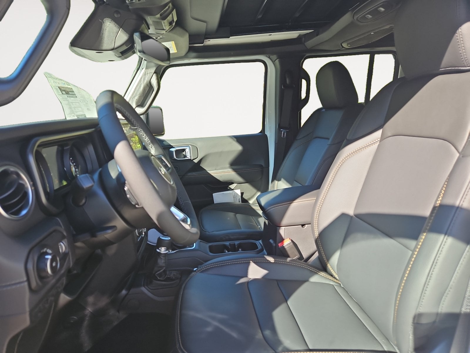 New 2027 Jeep Wrangler Sahara - photo - 8
