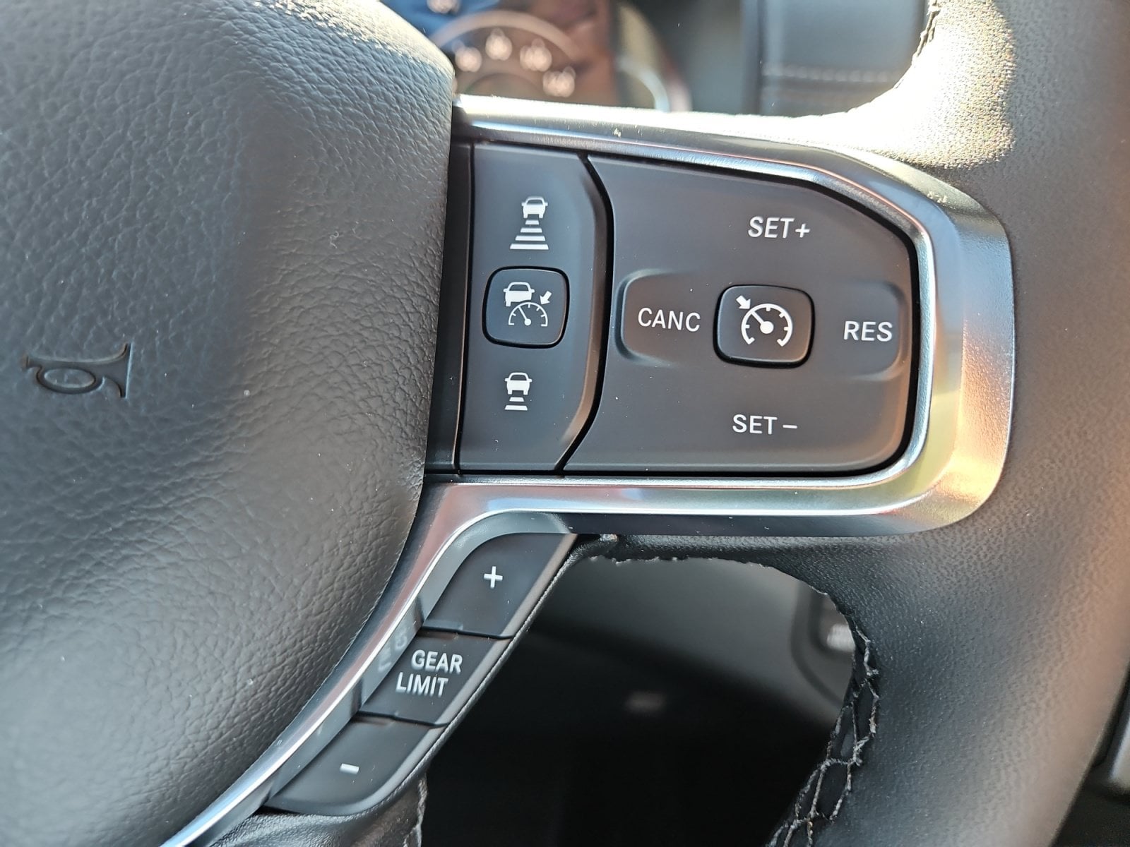 New 2027 Ram 1500 Laramie - photo - 24