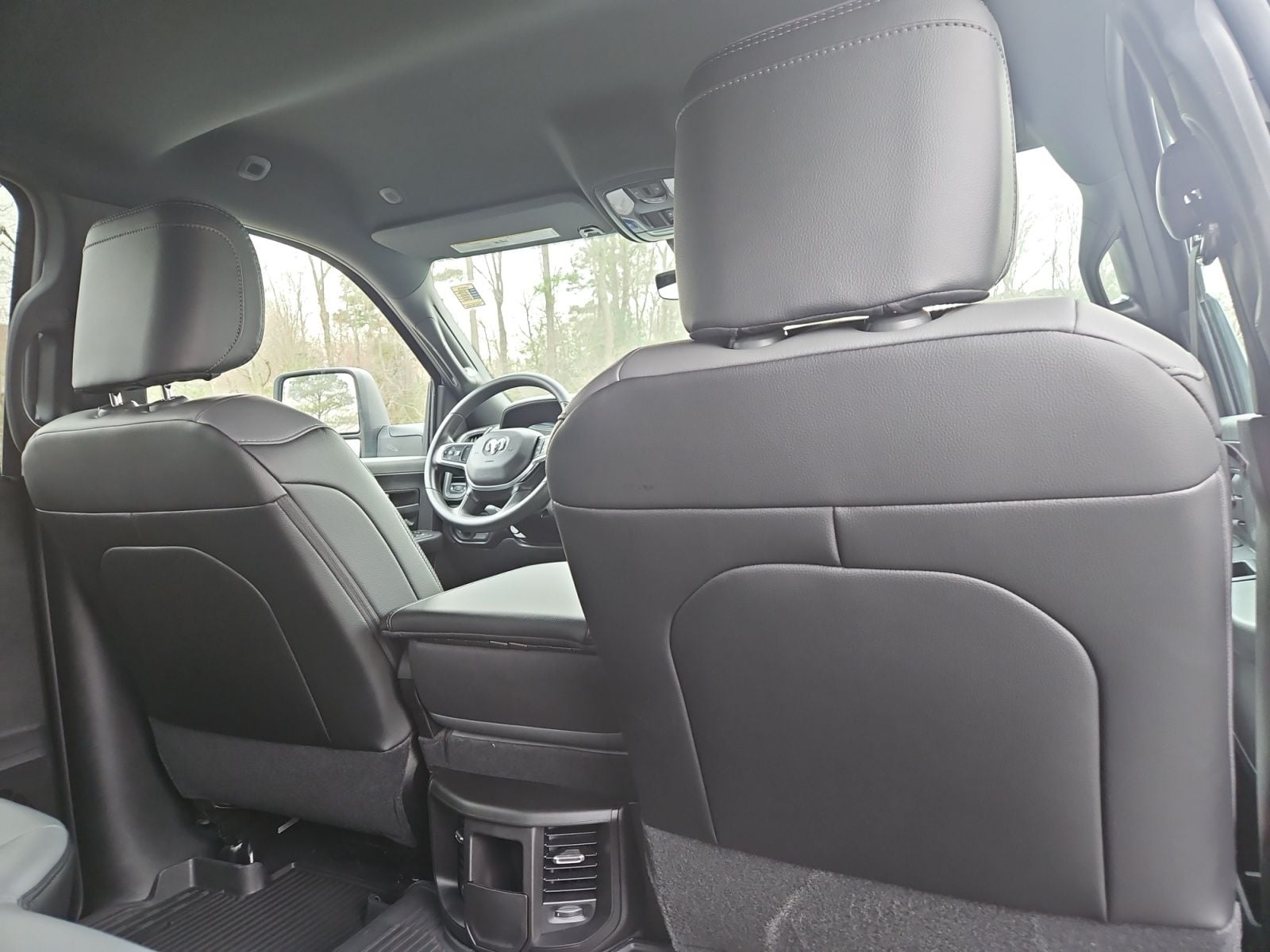 New 2026 Ram 2500 Tradesman - photo - 17