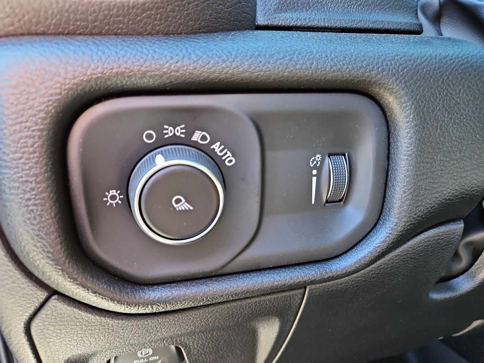 New 2026 Ram 1500 Tradesman - photo - 22