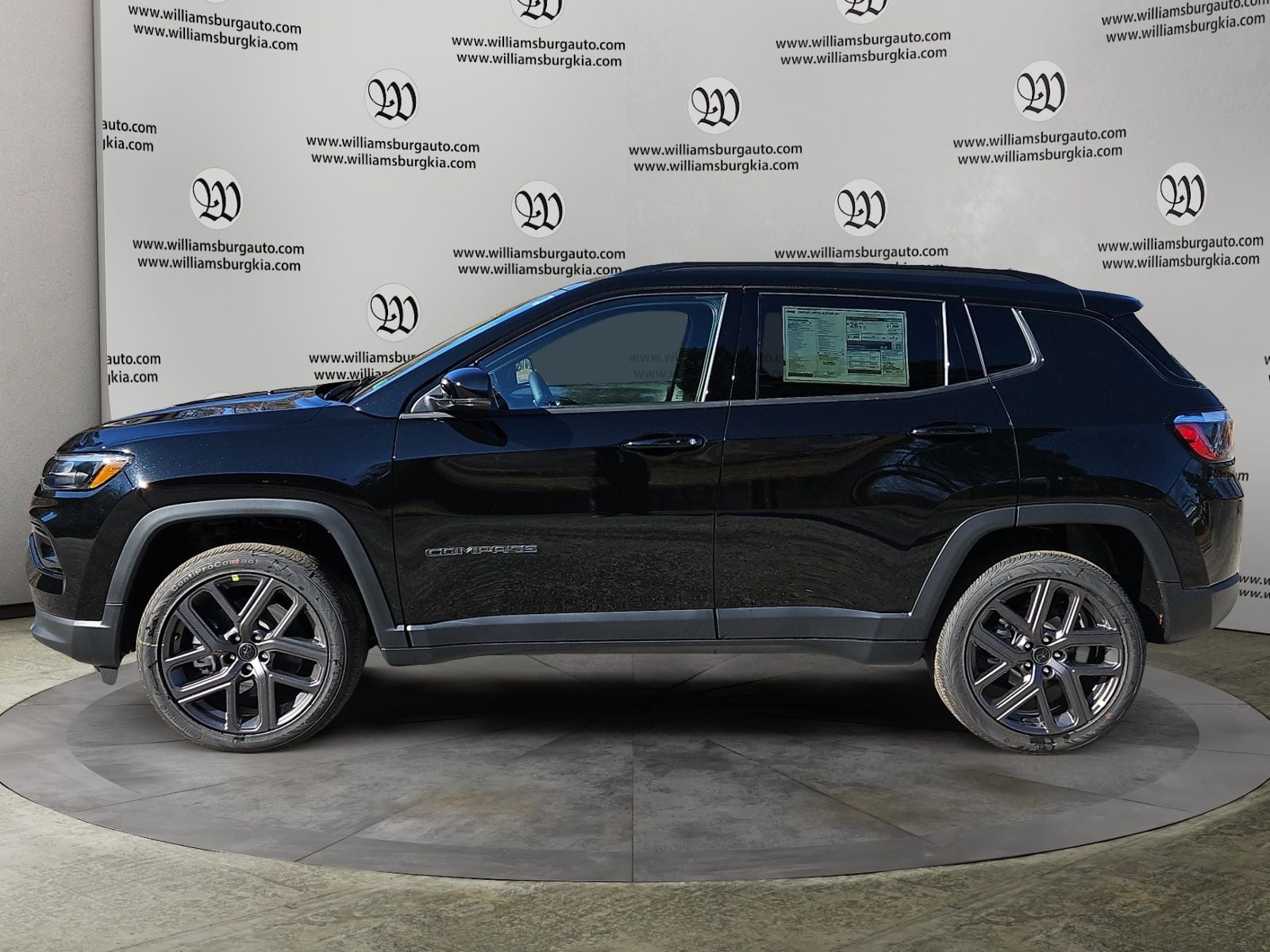 New 2026 Jeep Compass Limited - photo - 1