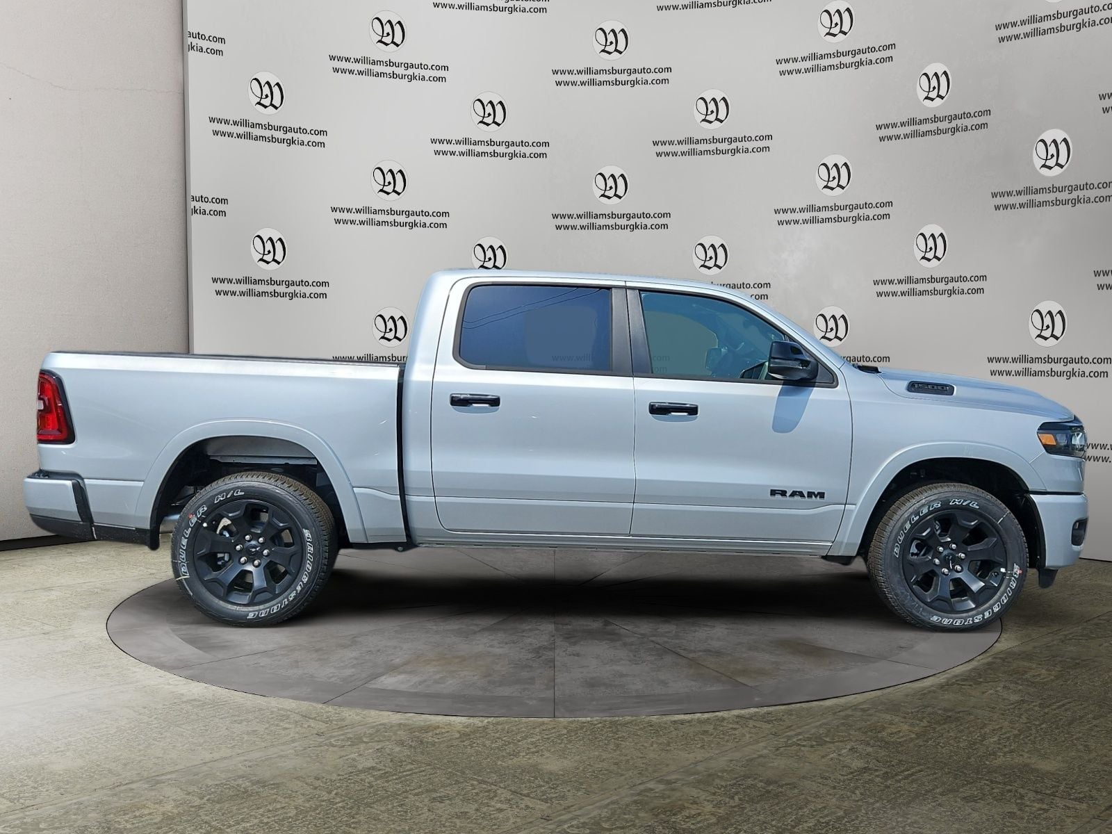 New 2026 Ram 1500 Big Horn/Lone Star - photo - 5