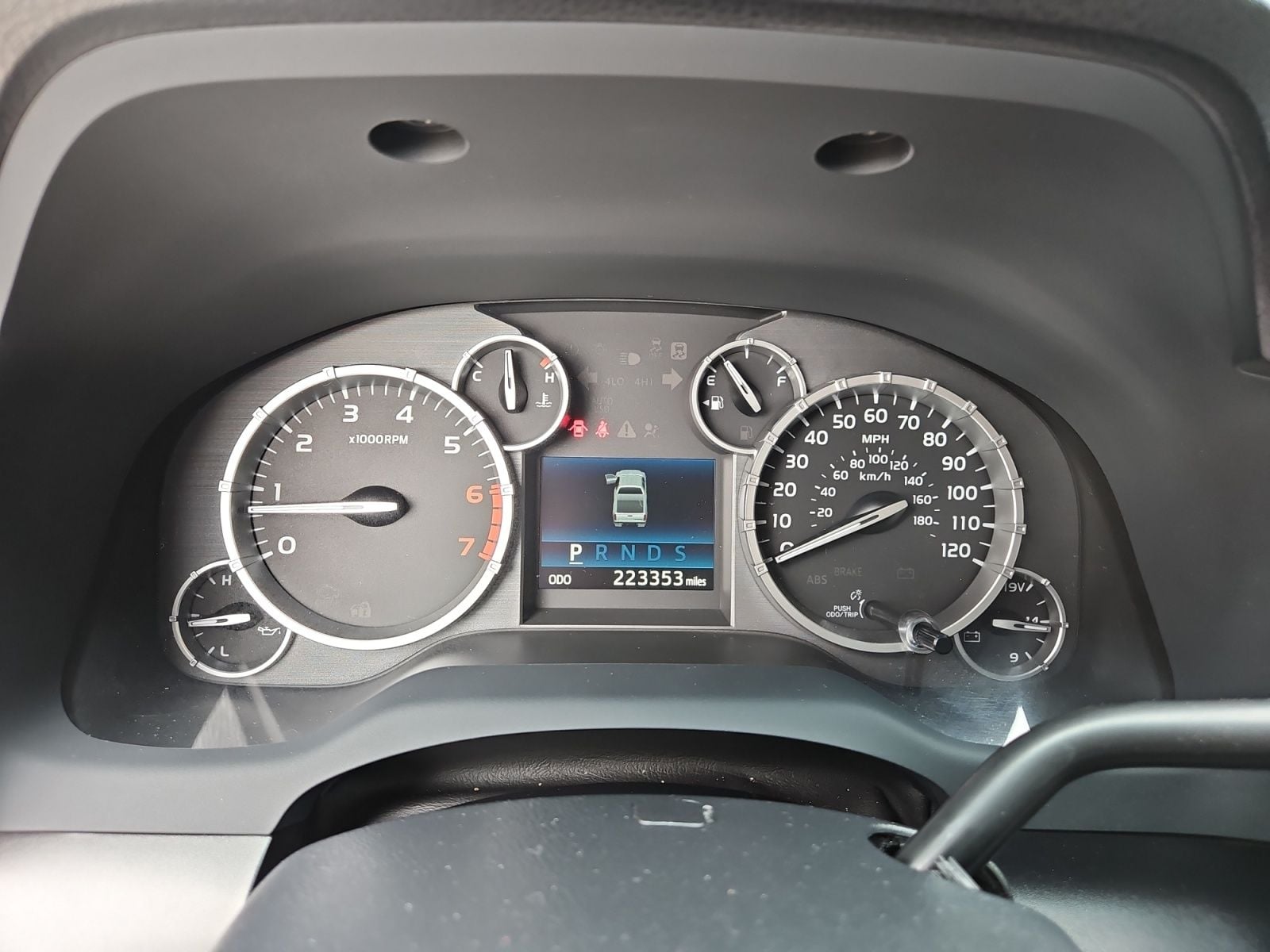 Pre-Owned 2014 Toyota Tundra SR5 - photo - 23