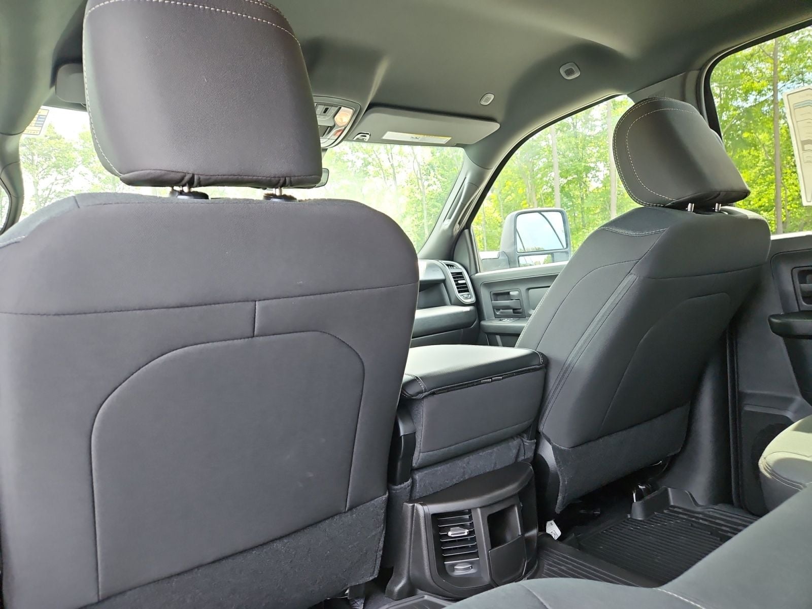 New 2026 Ram 2500 Tradesman - photo - 19