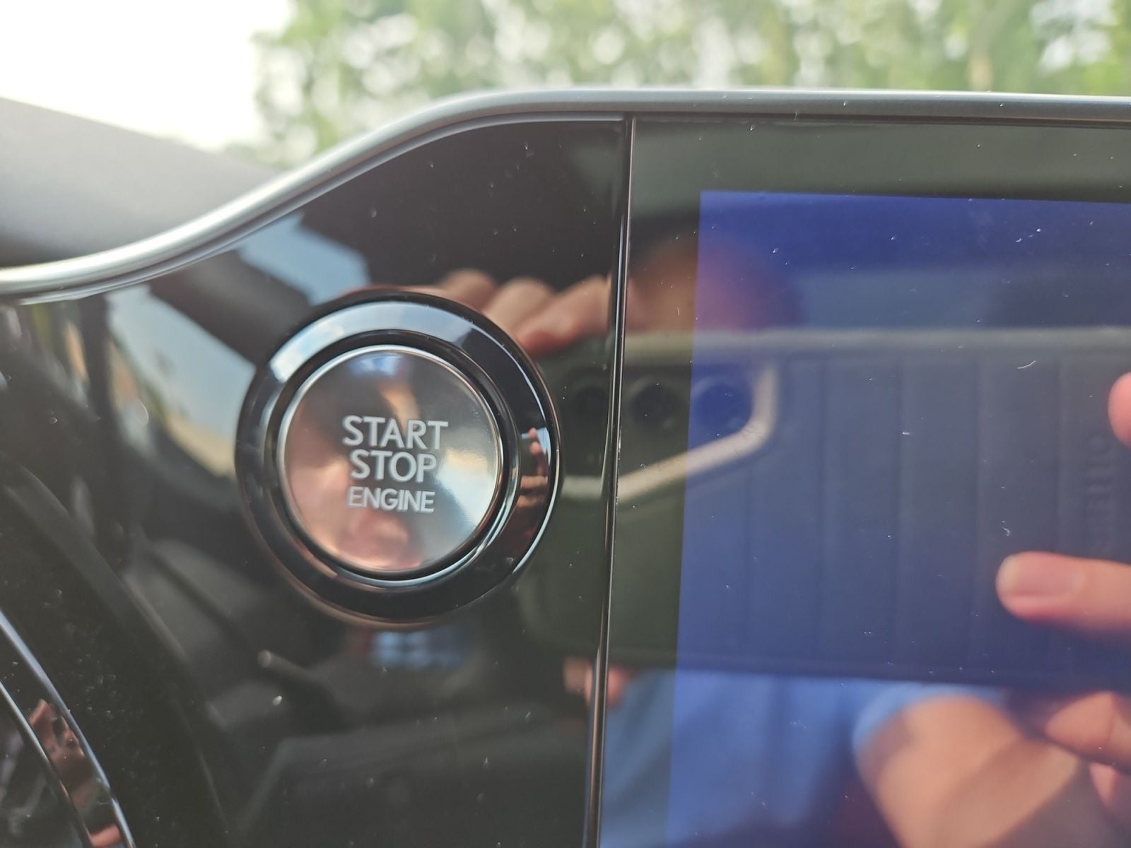 Pre-Owned 2025 Lexus NX 350 Luxury - photo - 28