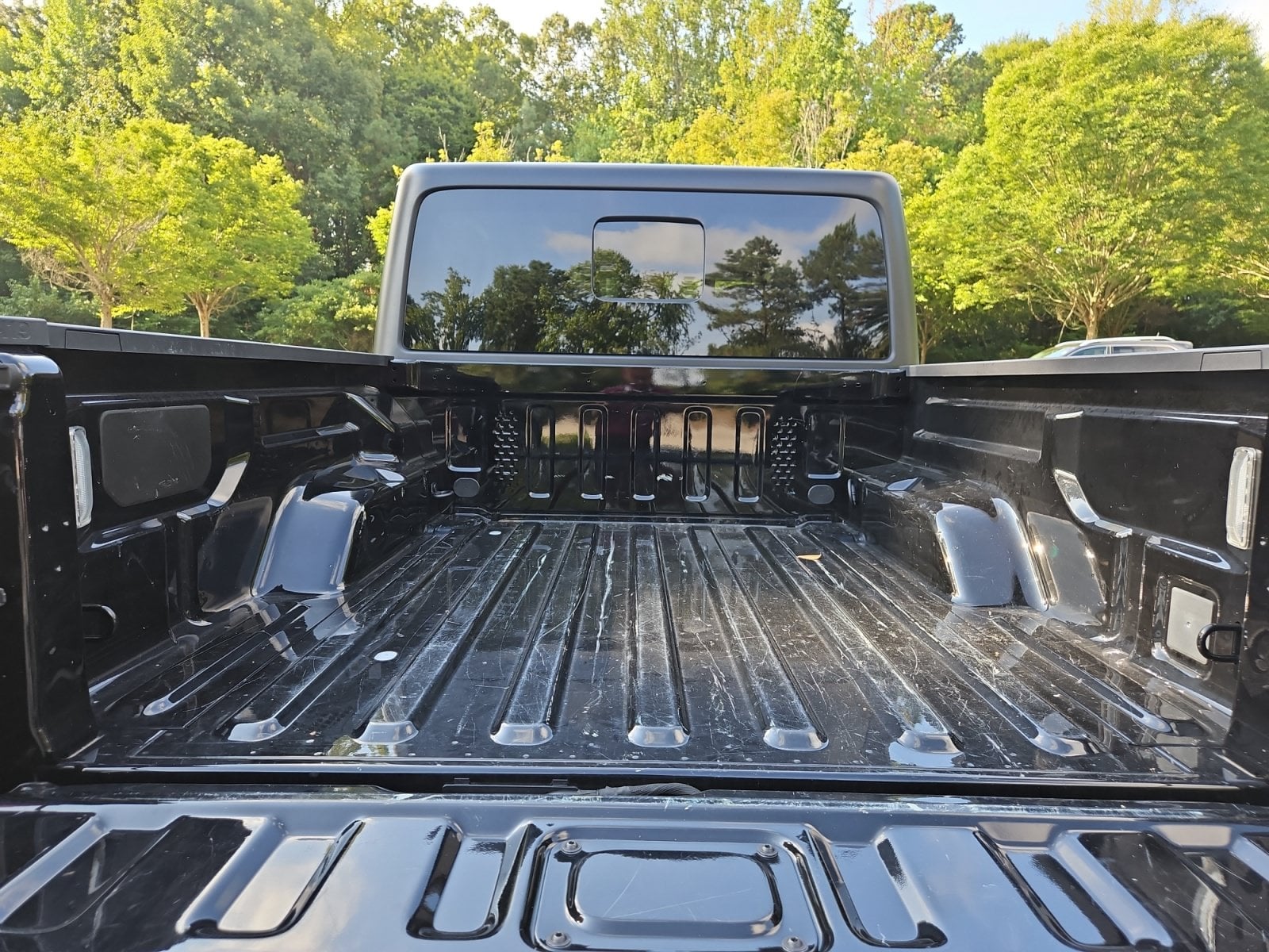 Pre-Owned 2026 Jeep Gladiator Rubicon - photo - 18