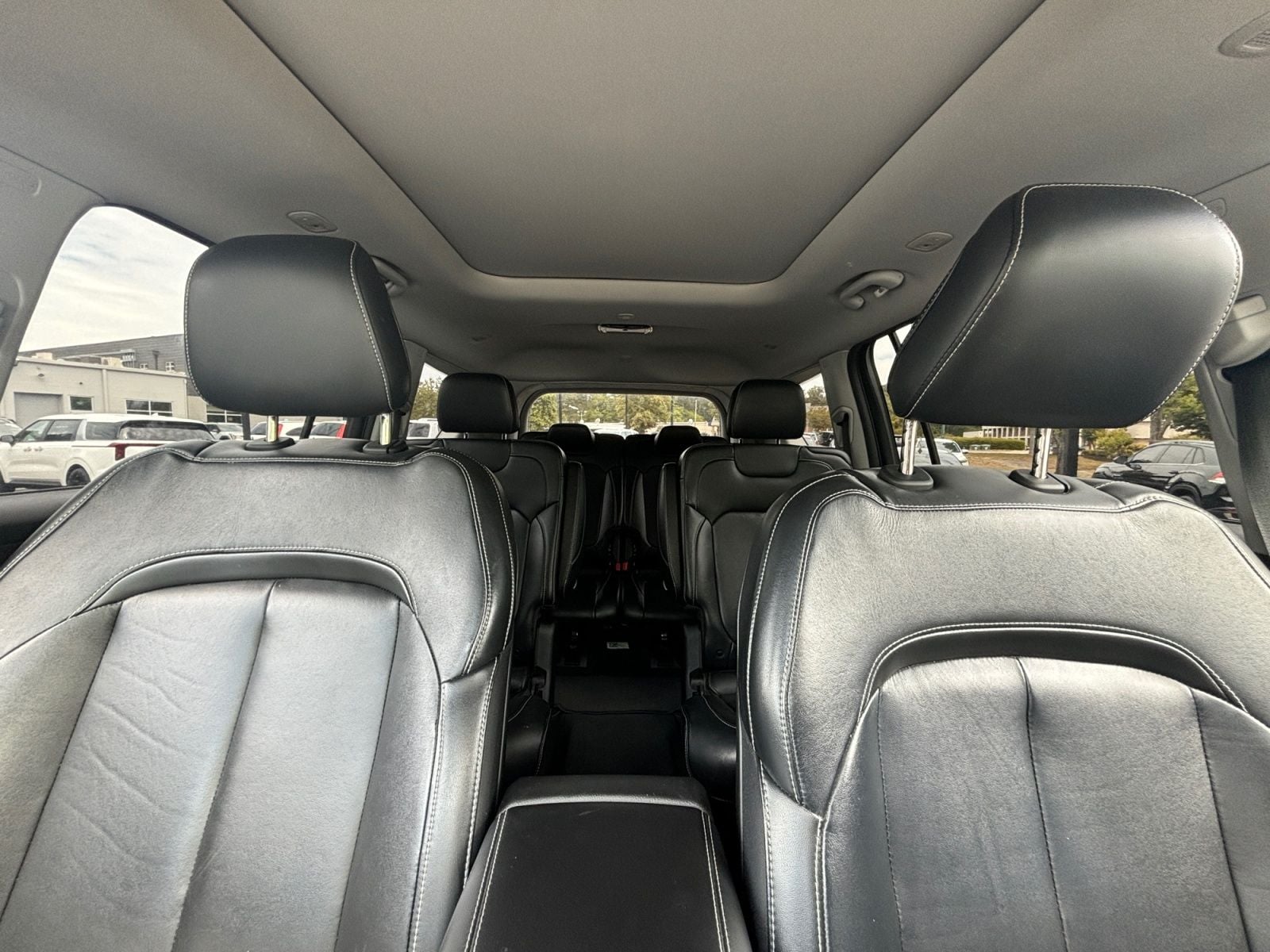 Pre-Owned 2022 Jeep Grand Cherokee L Limited - photo - 29