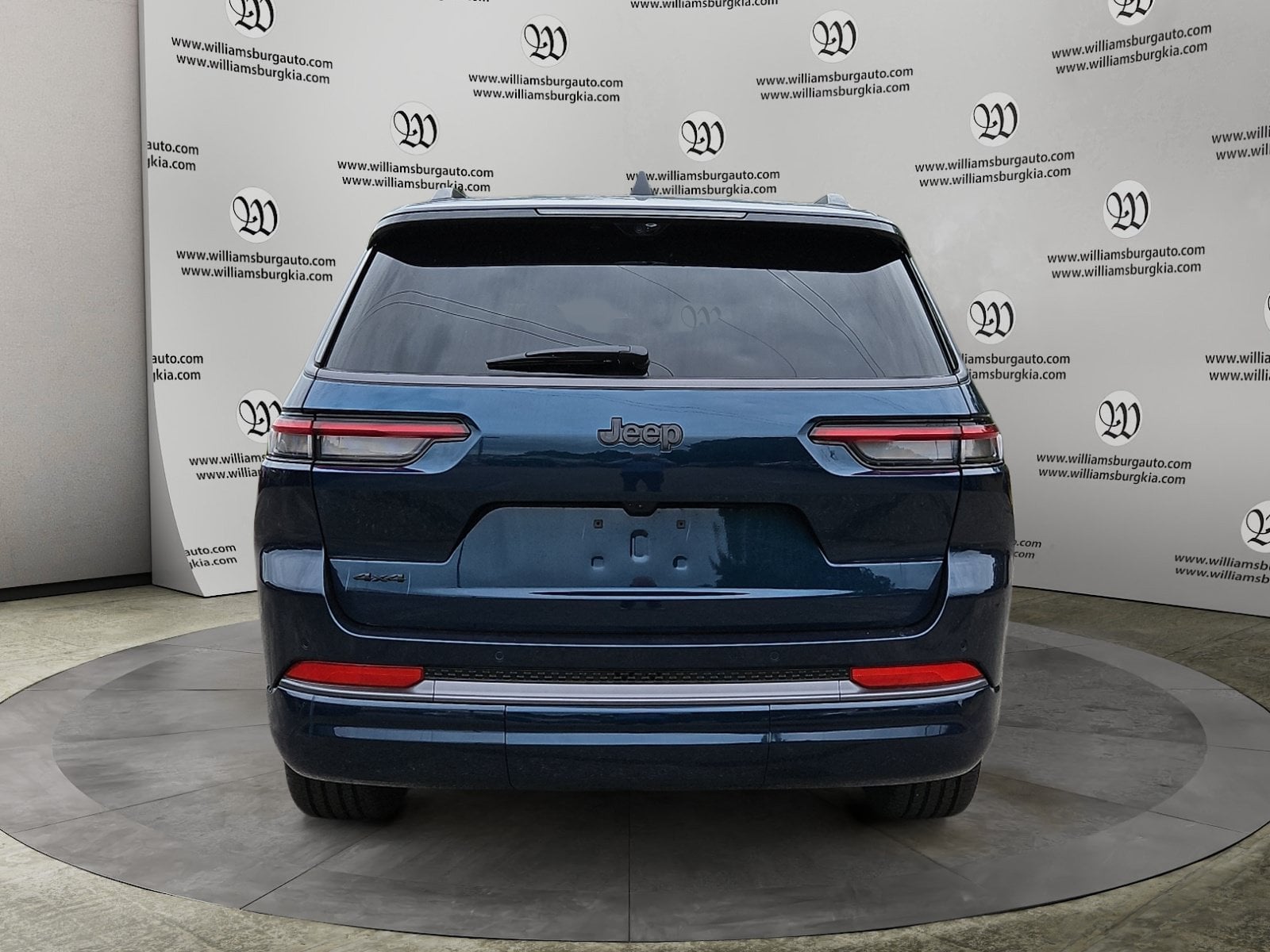 New 2027 Jeep Grand Cherokee L Limited Reserve - photo - 3