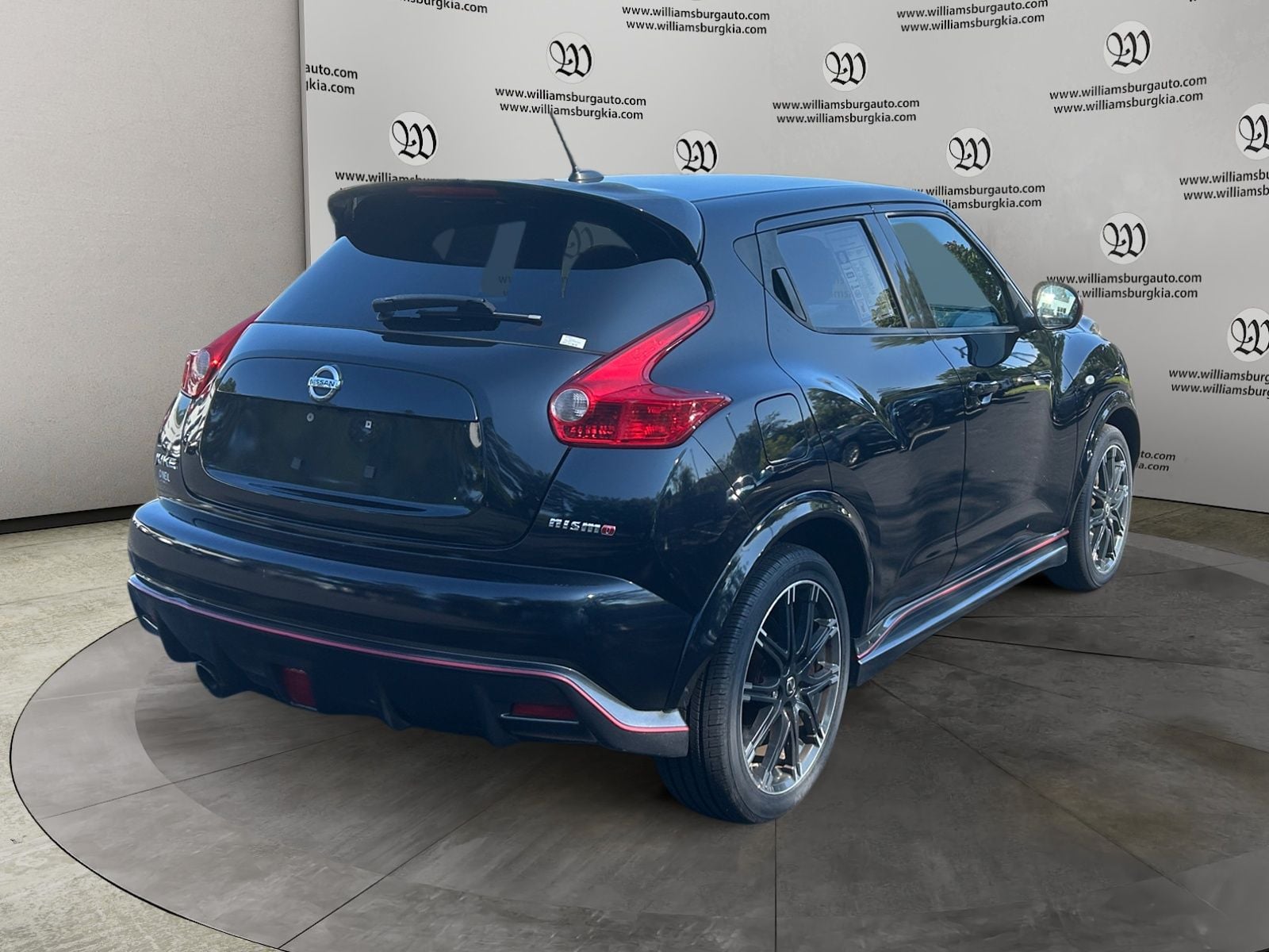 Pre-Owned 2013 Nissan Juke NISMO - photo - 4
