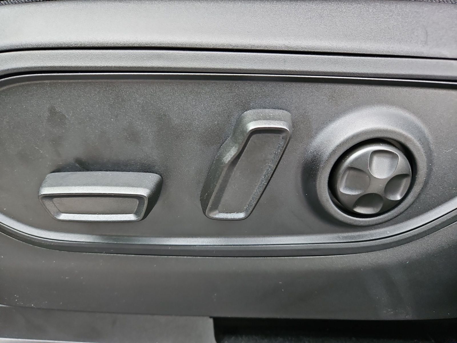 New 2026 Jeep Grand Cherokee L Limited - photo - 20