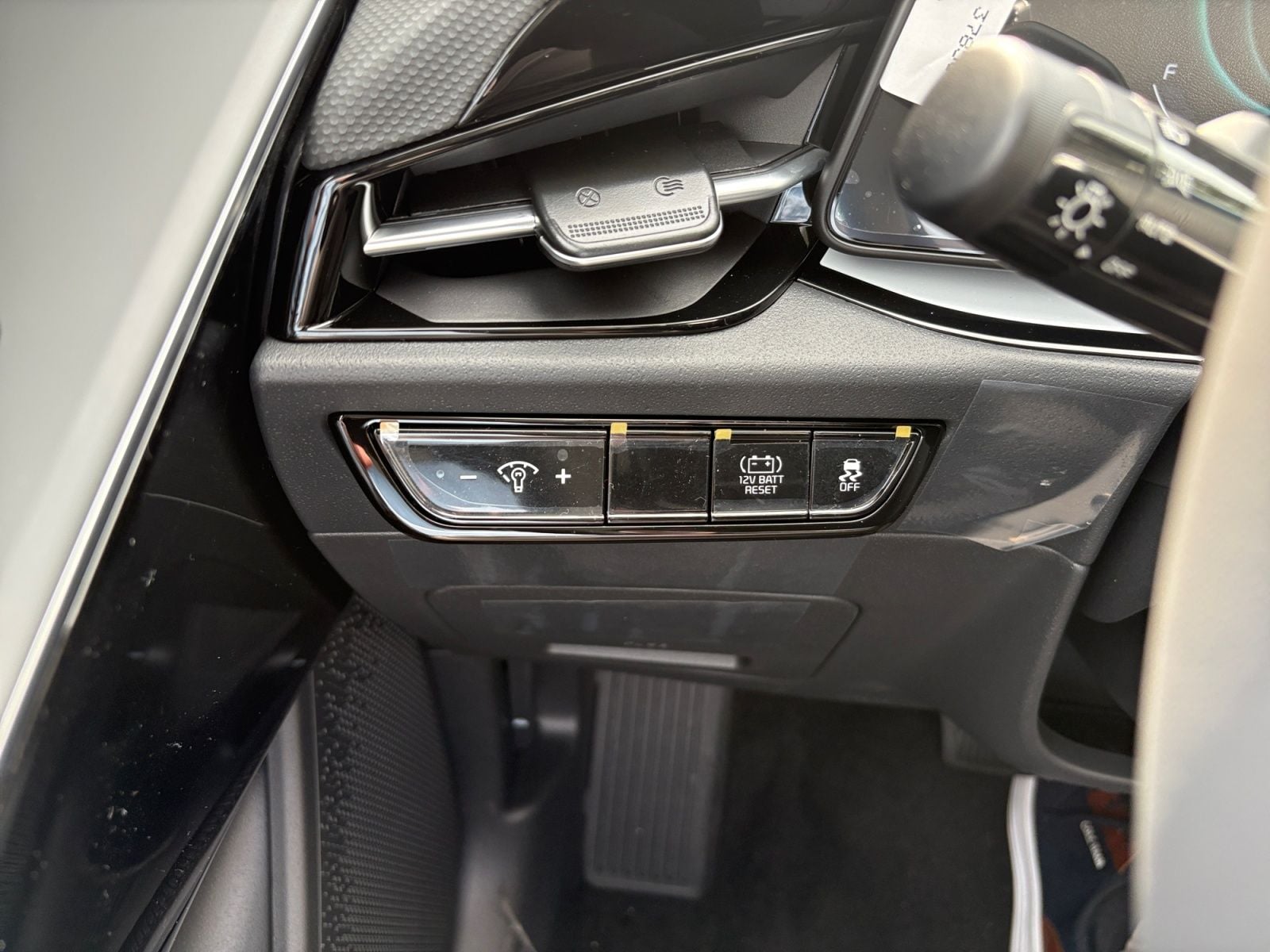 New 2026 Kia Niro EX - photo - 23
