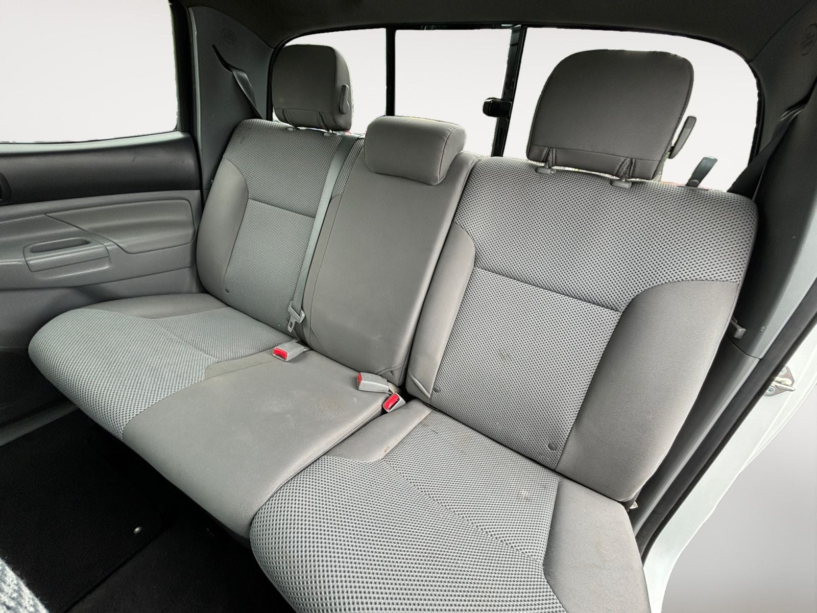 Pre-Owned 2014 Toyota Tacoma PreRunner - photo - 12