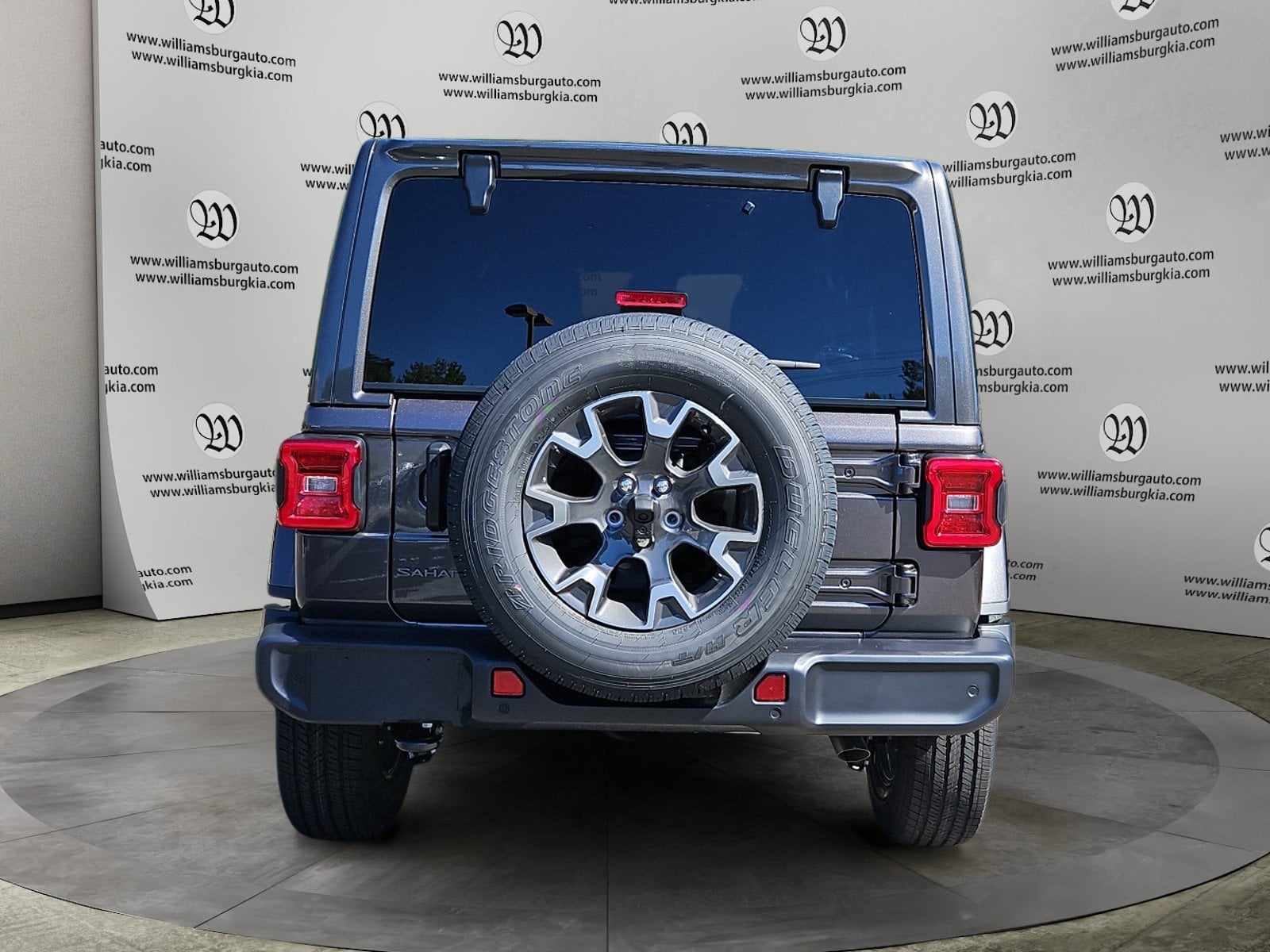 New 2027 Jeep Wrangler Sahara - photo - 3
