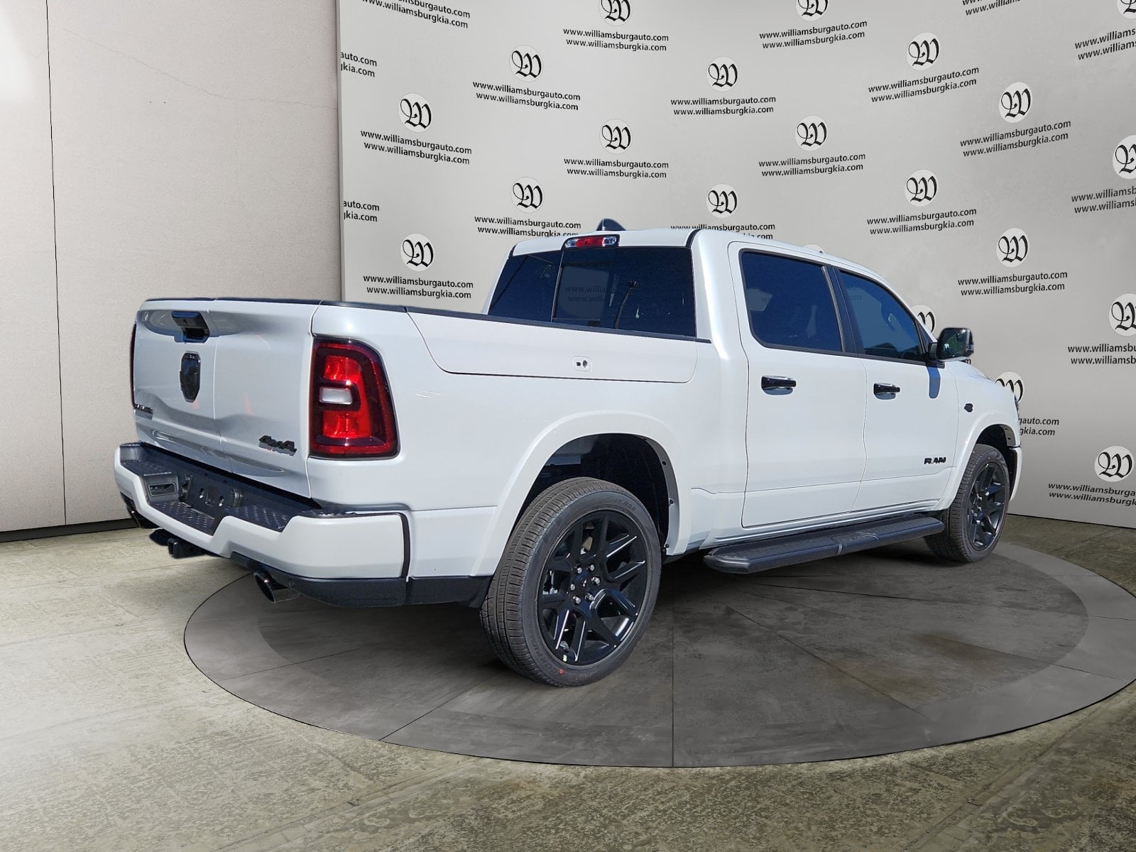 New 2027 Ram 1500 Laramie - photo - 4