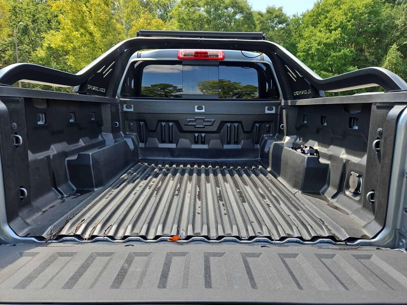Pre-Owned 2025 Chevrolet Colorado Z71 - photo - 18