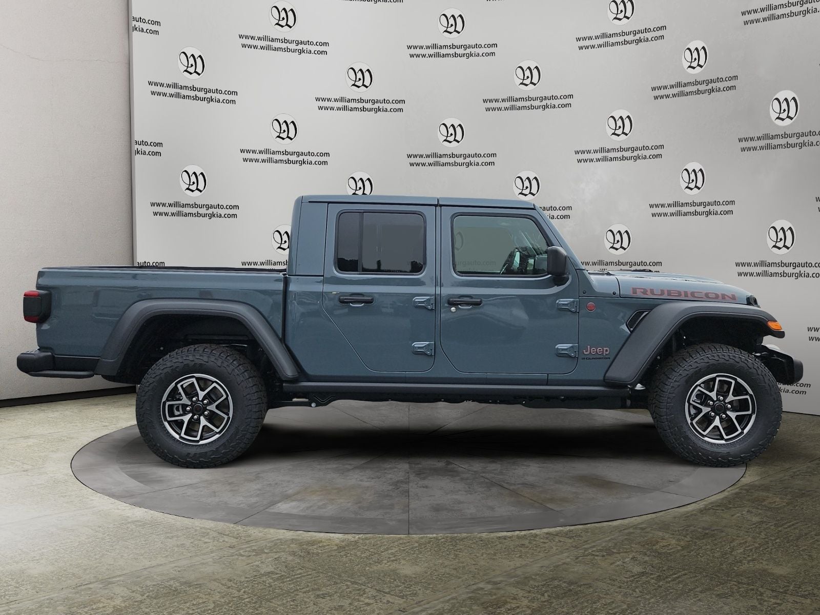 New 2026 Jeep Gladiator Rubicon - photo - 5