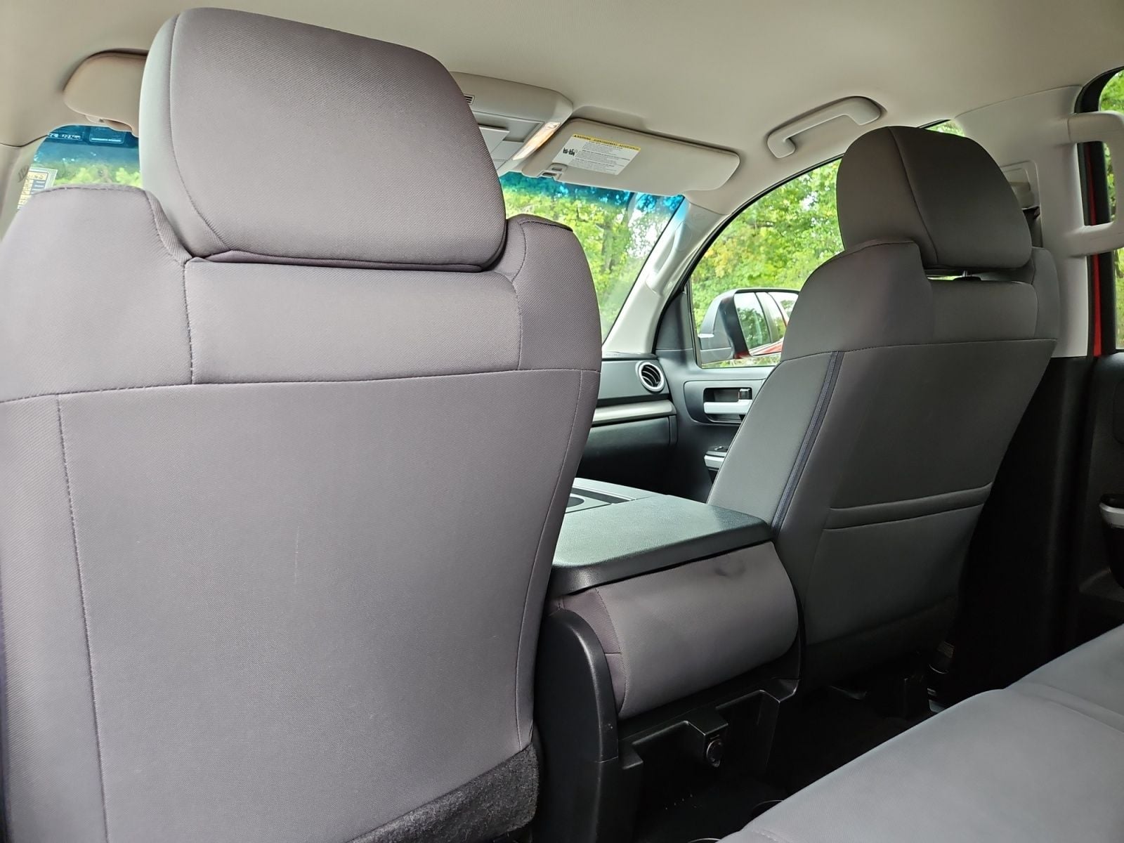 Pre-Owned 2014 Toyota Tundra SR5 - photo - 19