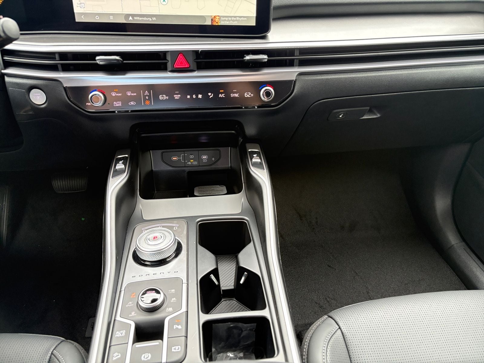 New 2026 Kia Sorento Hybrid EX - photo - 25