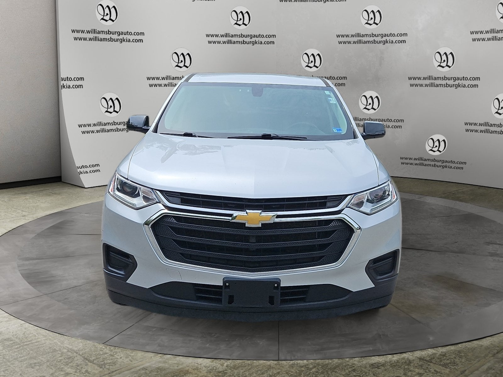 Pre-Owned 2020 Chevrolet Traverse LS - photo - 7