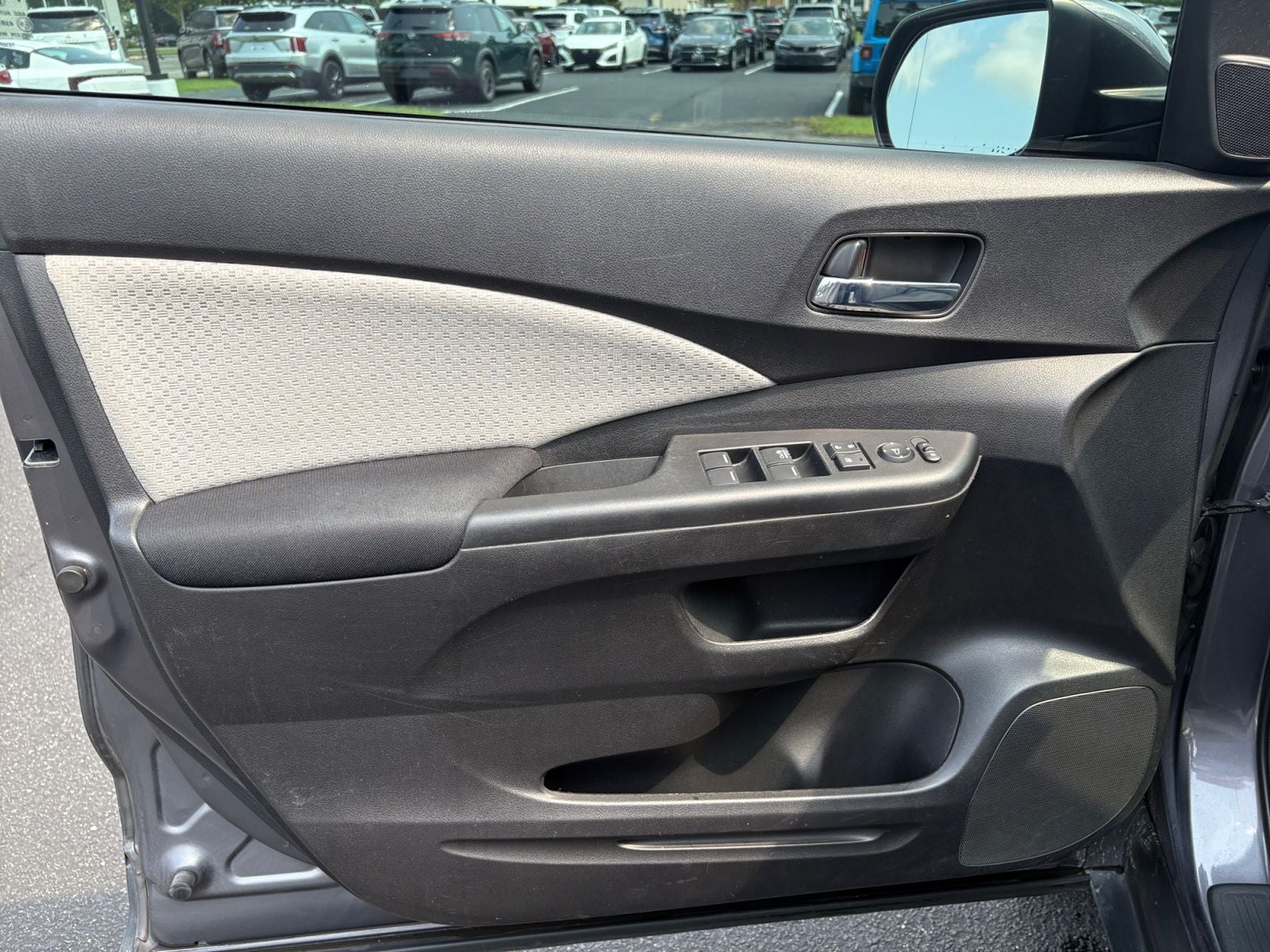 Pre-Owned 2015 Honda CR-V EX - photo - 22