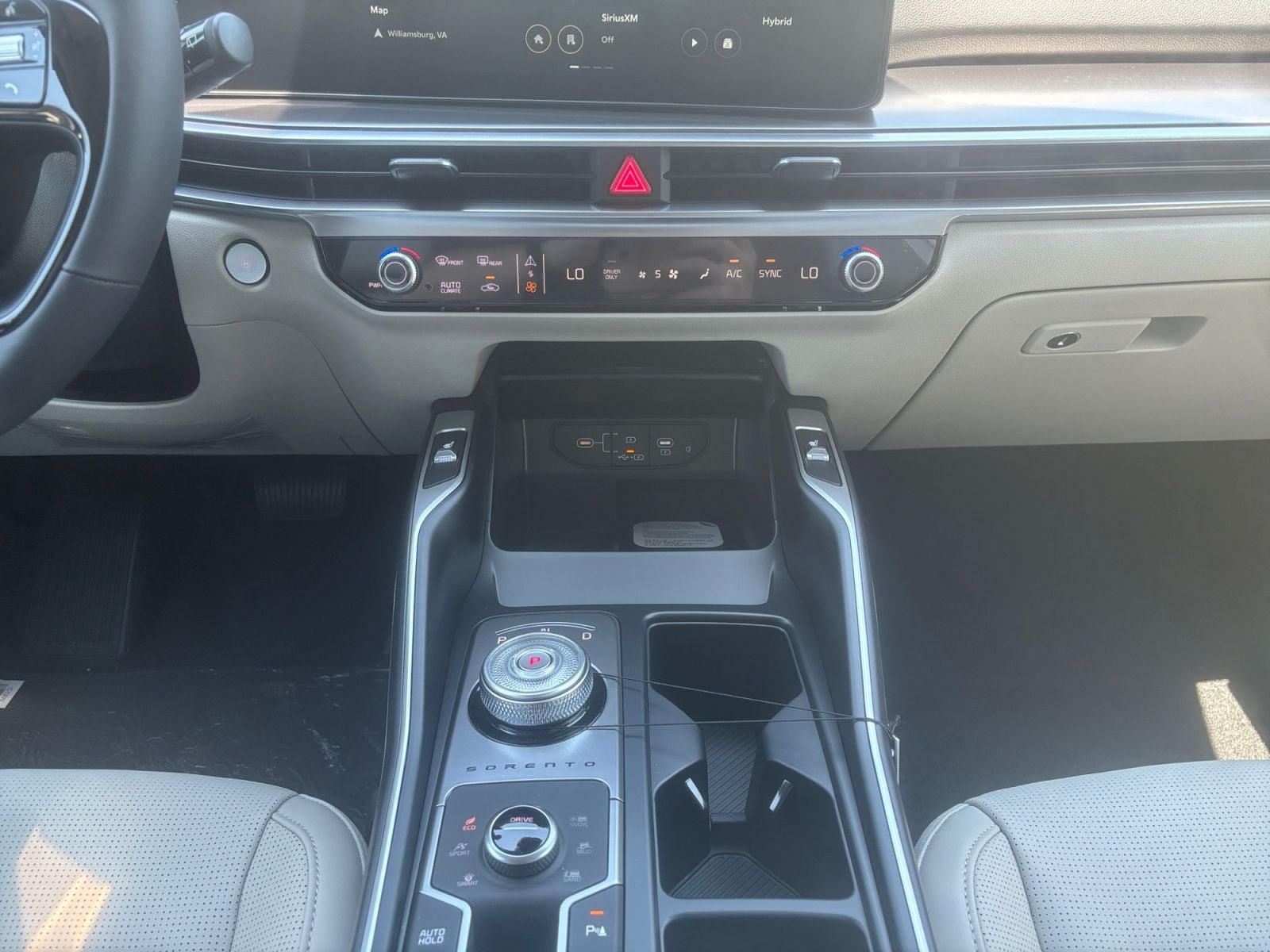 New 2026 Kia Sorento Hybrid EX - photo - 10
