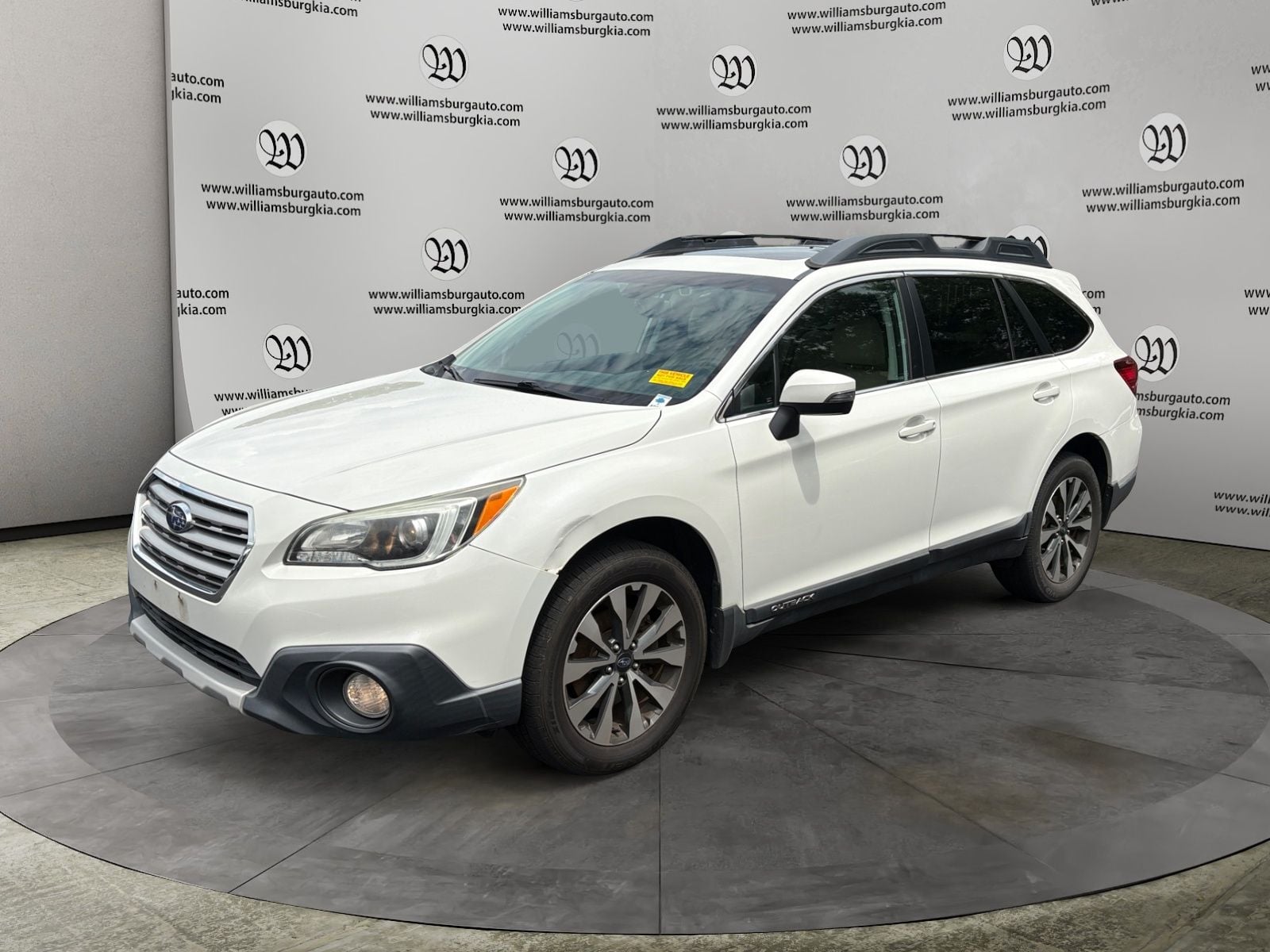 Pre-Owned 2015 Subaru Outback 2.5i - photo - 0