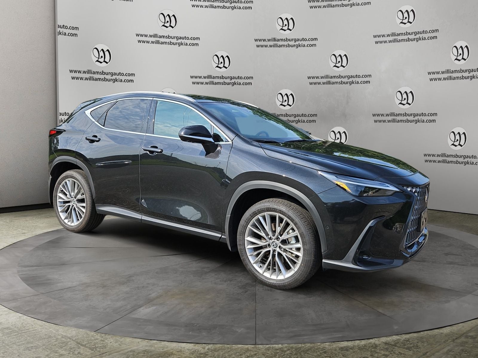 Pre-Owned 2025 Lexus NX 350 Luxury - photo - 6