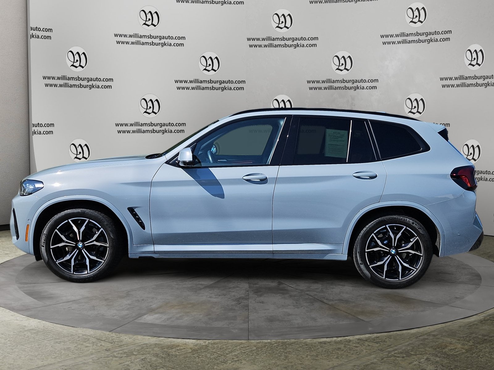 Pre-Owned 2024 BMW X3 sDrive30i - photo - 1