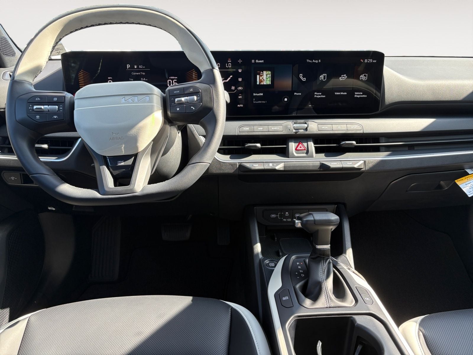 New 2026 Kia K4 GT-Line - photo - 9