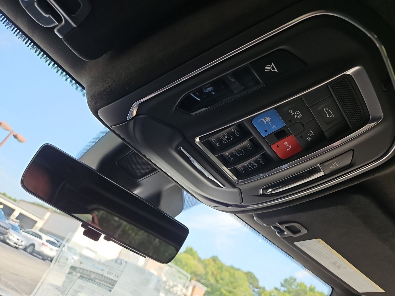 New 2026 Jeep Grand Cherokee Summit - photo - 28
