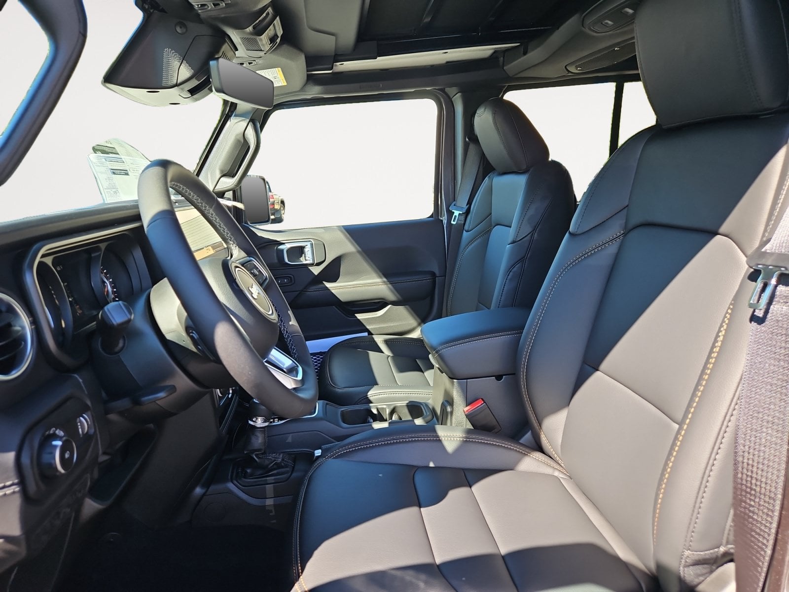 New 2027 Jeep Wrangler Sahara - photo - 8
