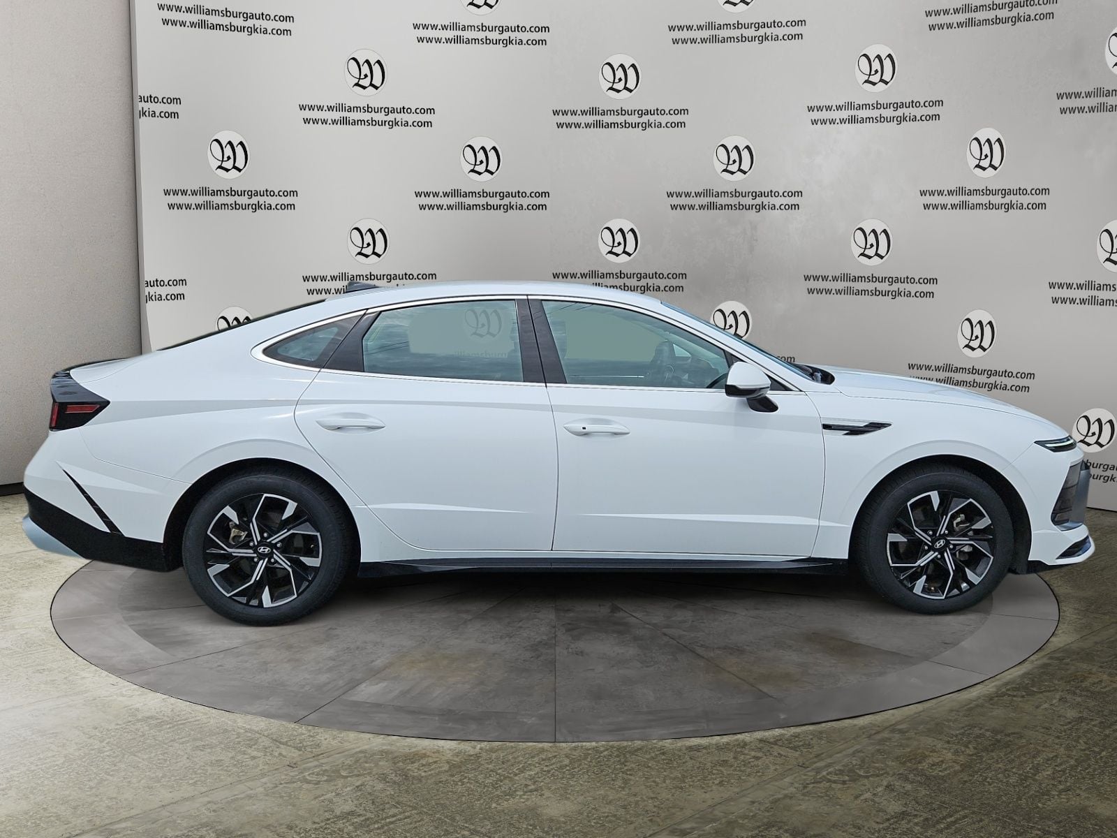 Pre-Owned 2025 Hyundai Sonata SEL - photo - 5