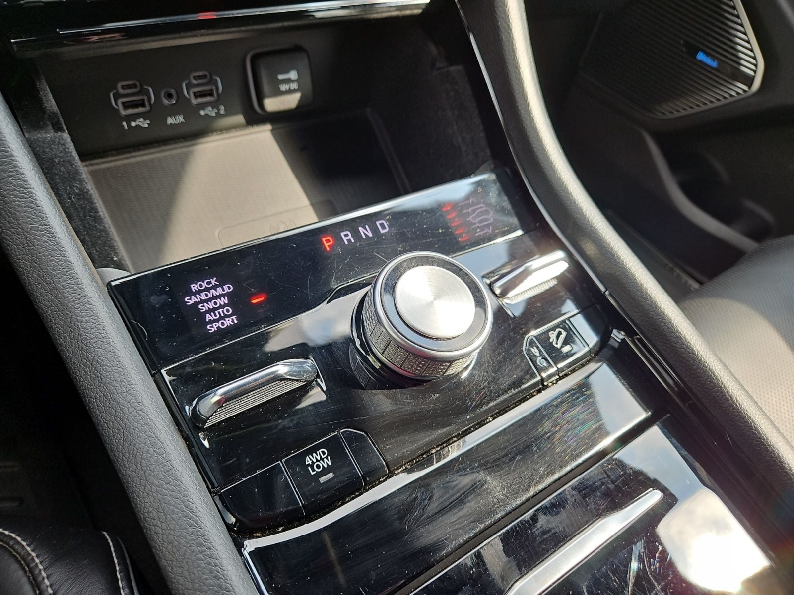 Pre-Owned 2021 Jeep Grand Cherokee L Overland - photo - 26