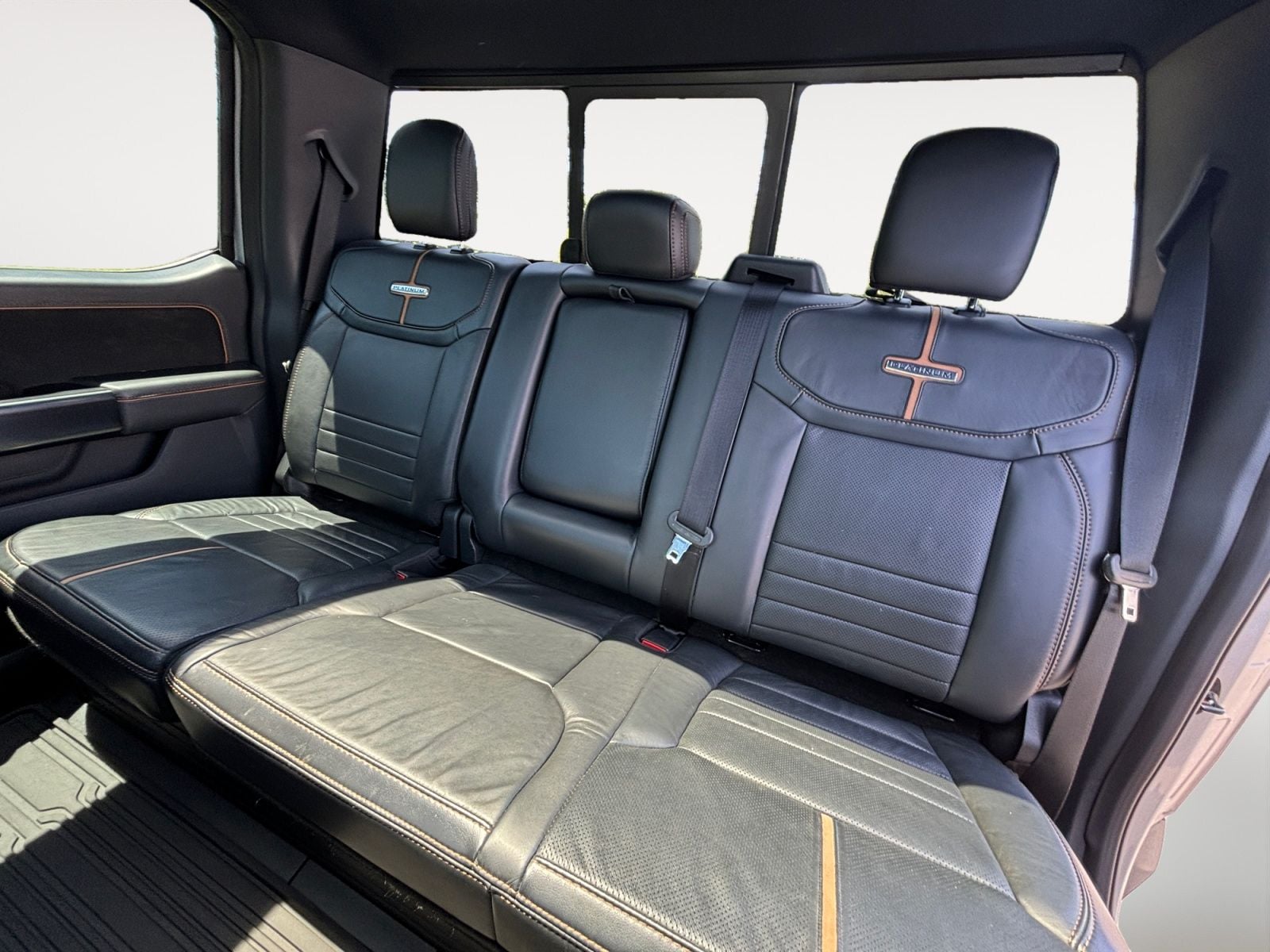 Pre-Owned 2022 Ford F-150 Platinum - photo - 12