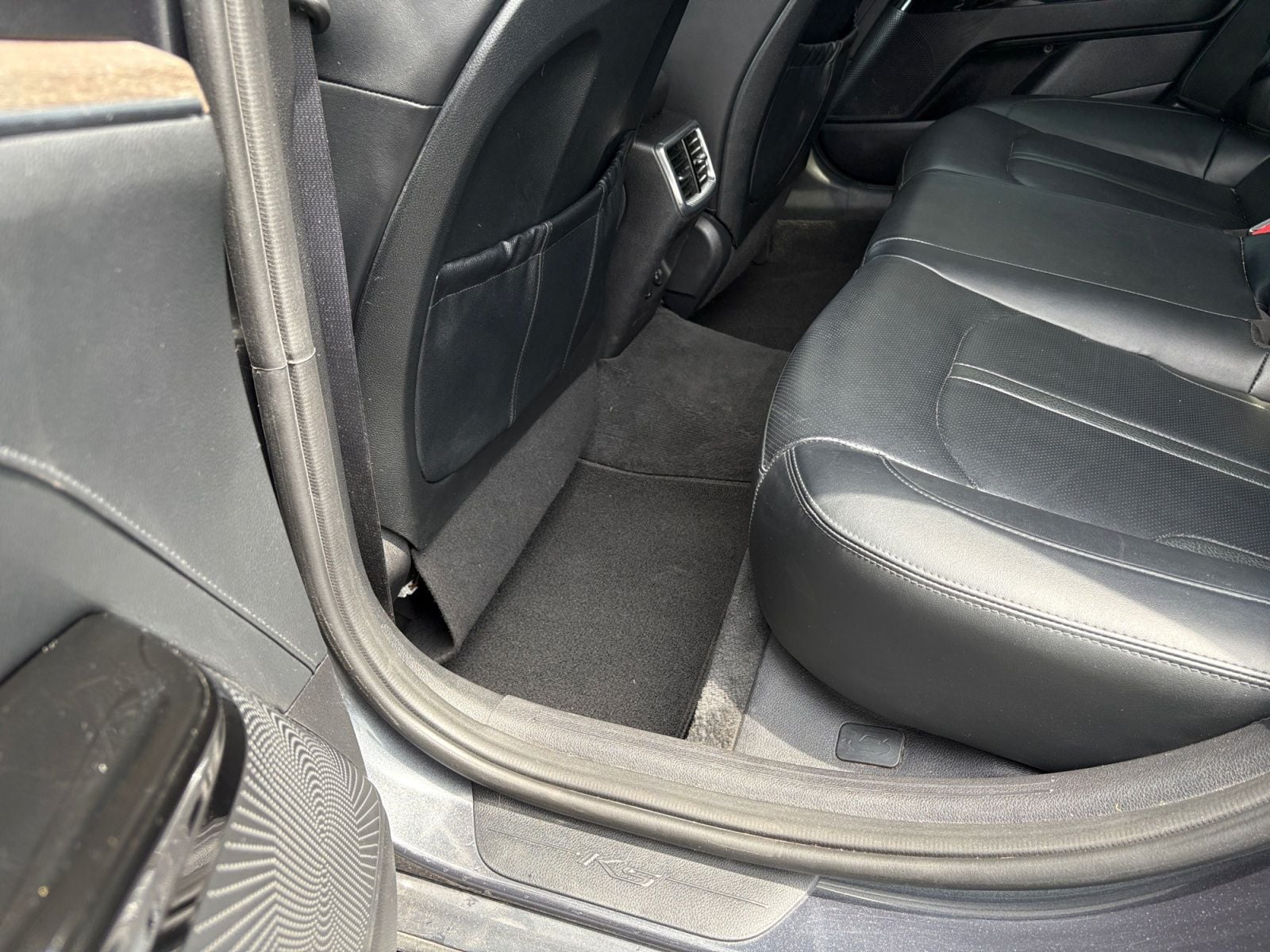 Pre-Owned 2021 Kia K5 EX - photo - 16