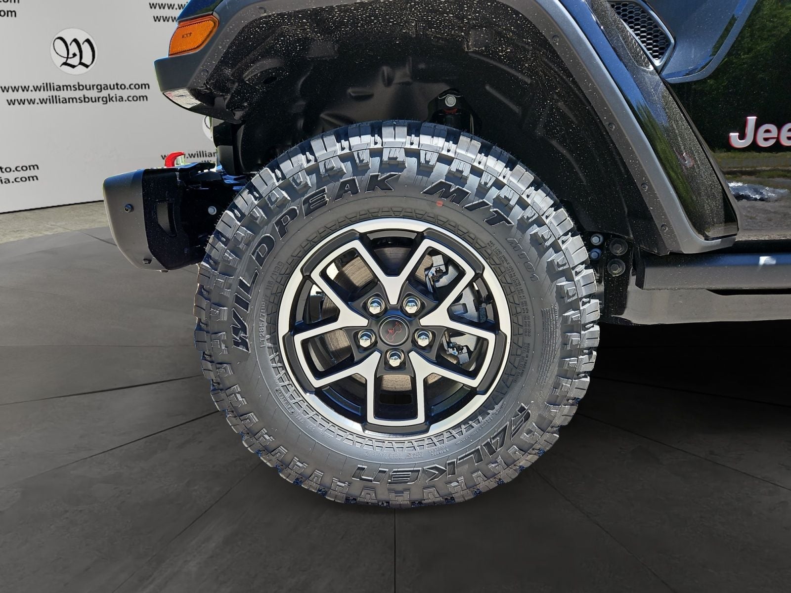 New 2026 Jeep Gladiator Shadow Ops - photo - 13