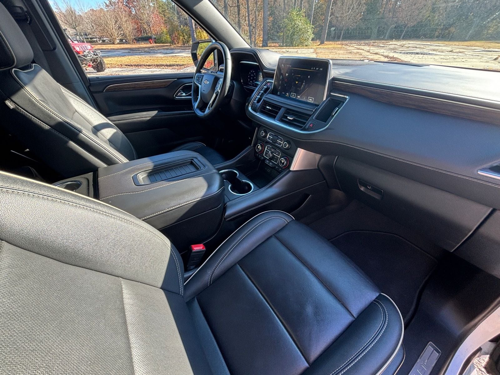 Pre-Owned 2024 Chevrolet Tahoe Premier - photo - 16