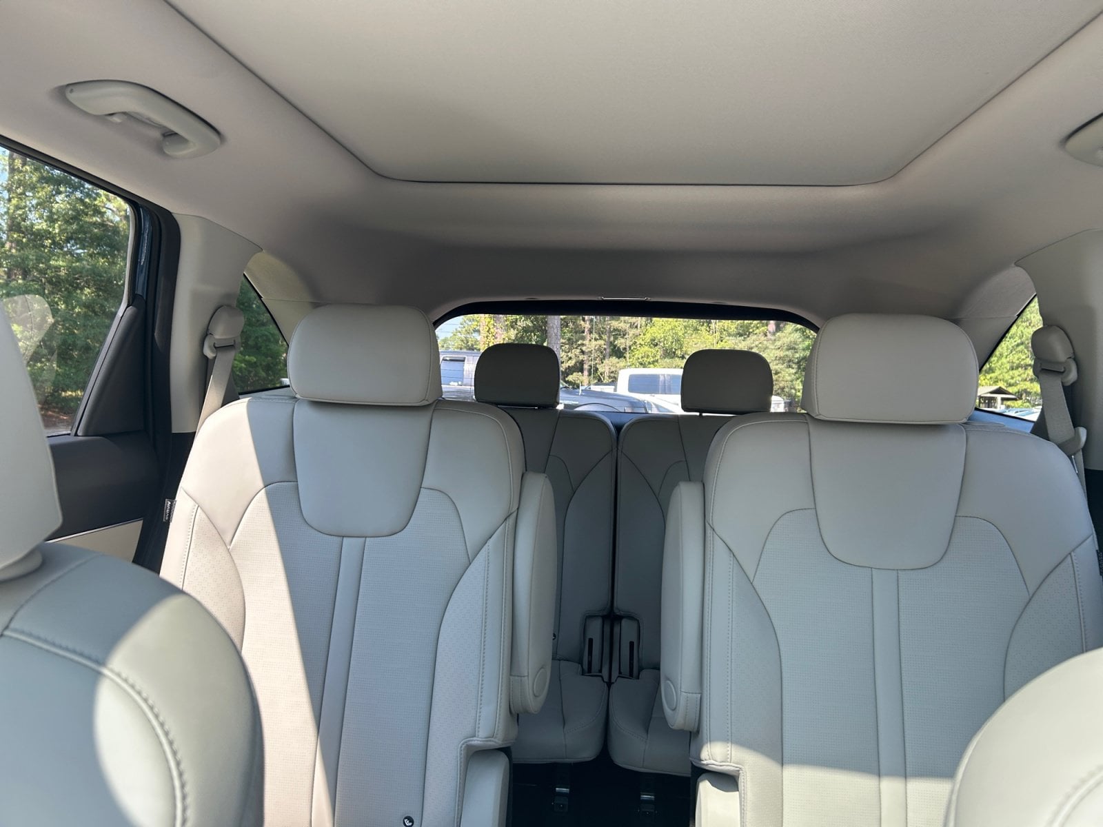 New 2026 Kia Sorento Hybrid EX - photo - 23