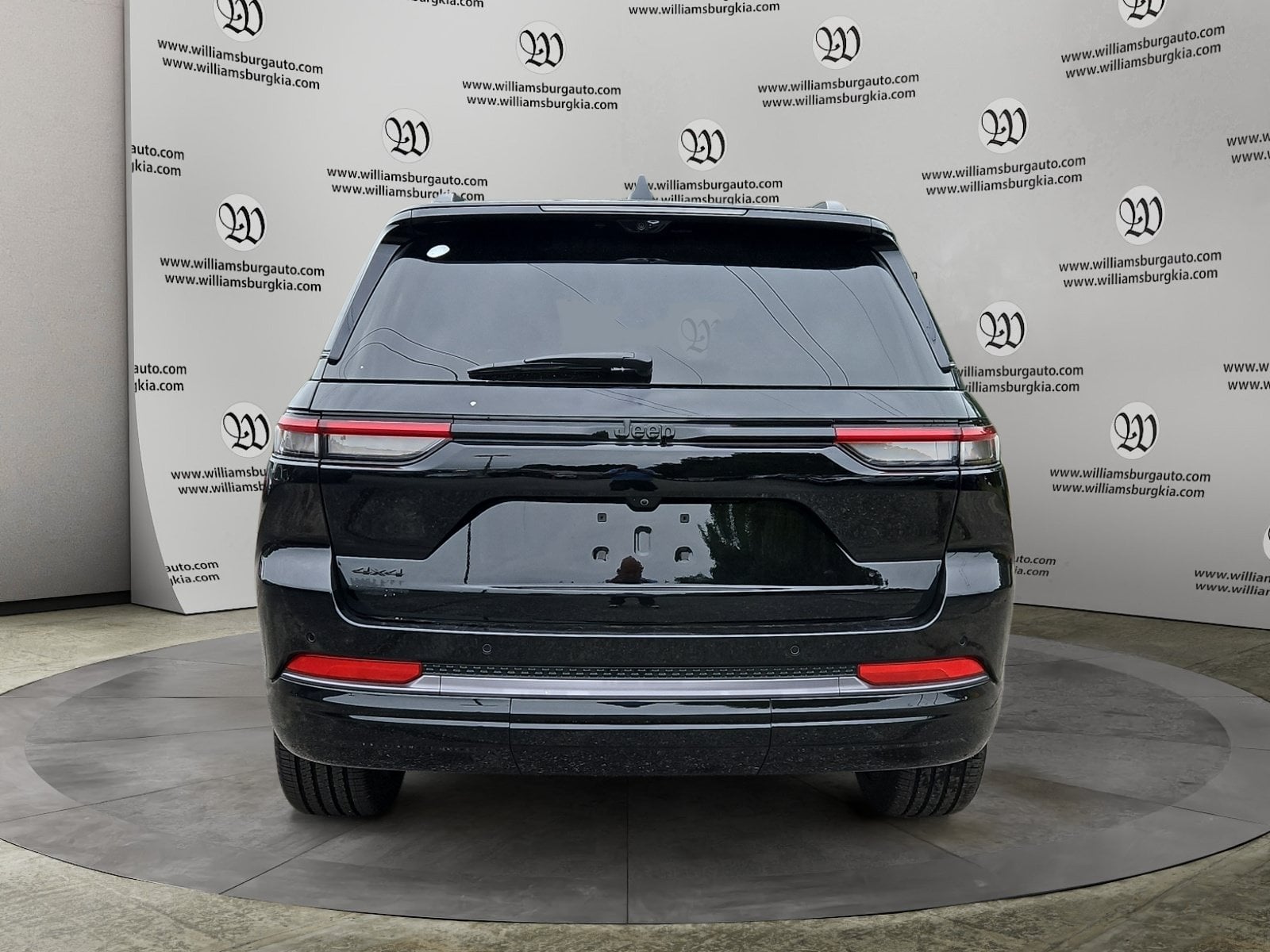 New 2026 Jeep Grand Cherokee Limited Reserve - photo - 3