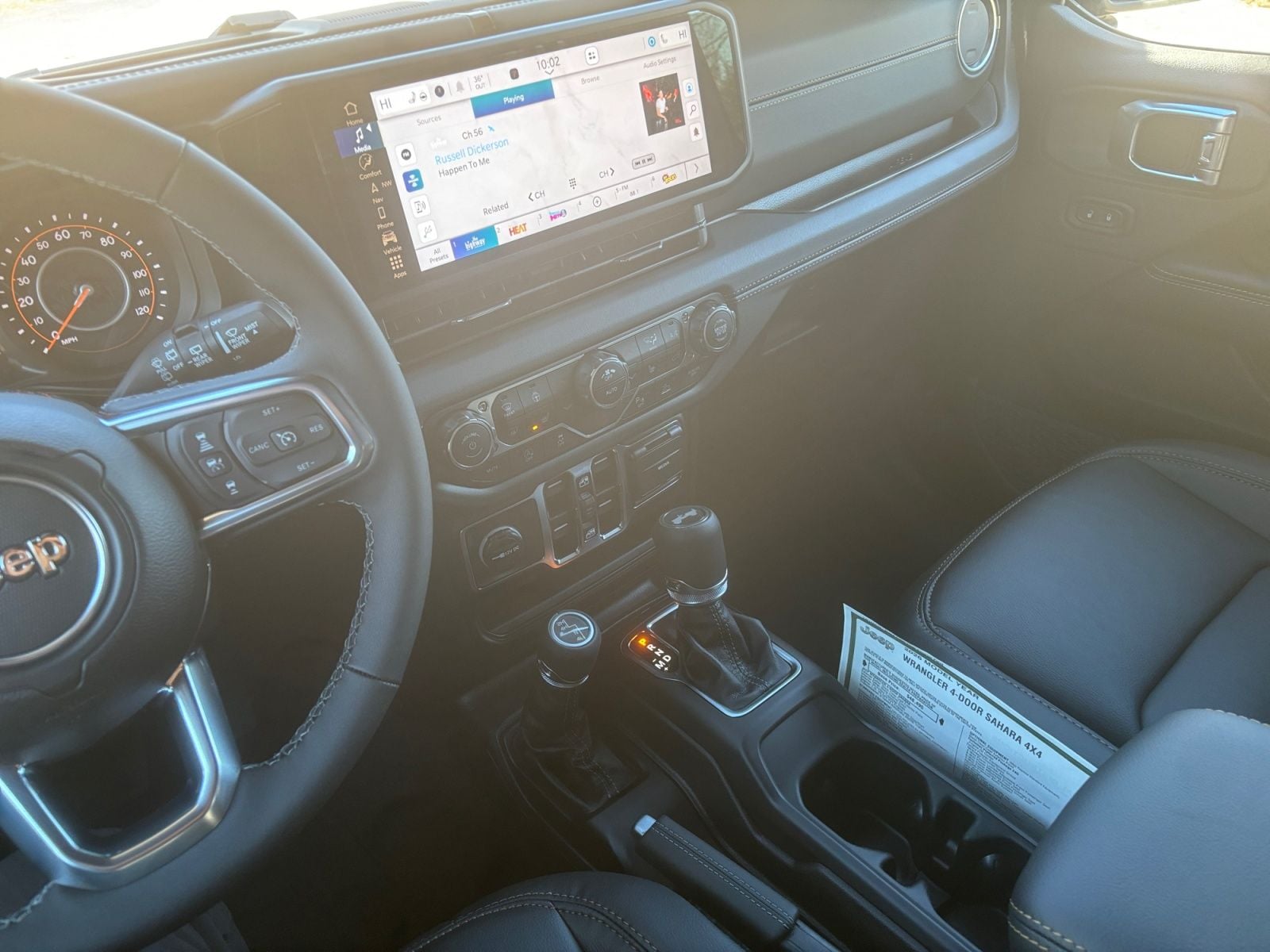 New 2026 Jeep Wrangler Sahara - photo - 27