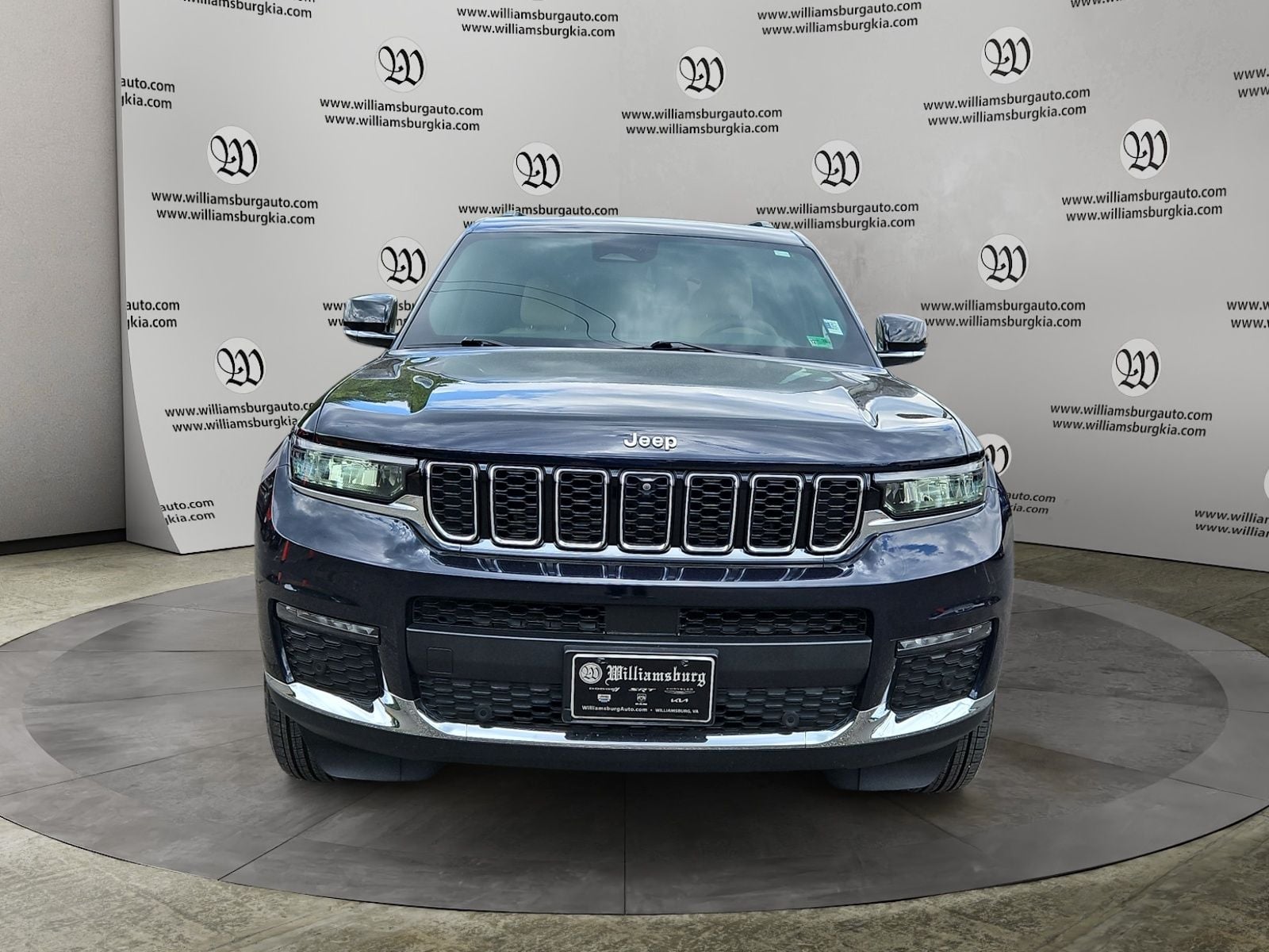 Pre-Owned 2023 Jeep Grand Cherokee L Limited - photo - 7