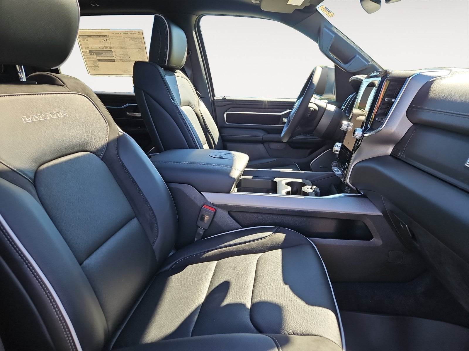 New 2027 Ram 1500 Laramie - photo - 14
